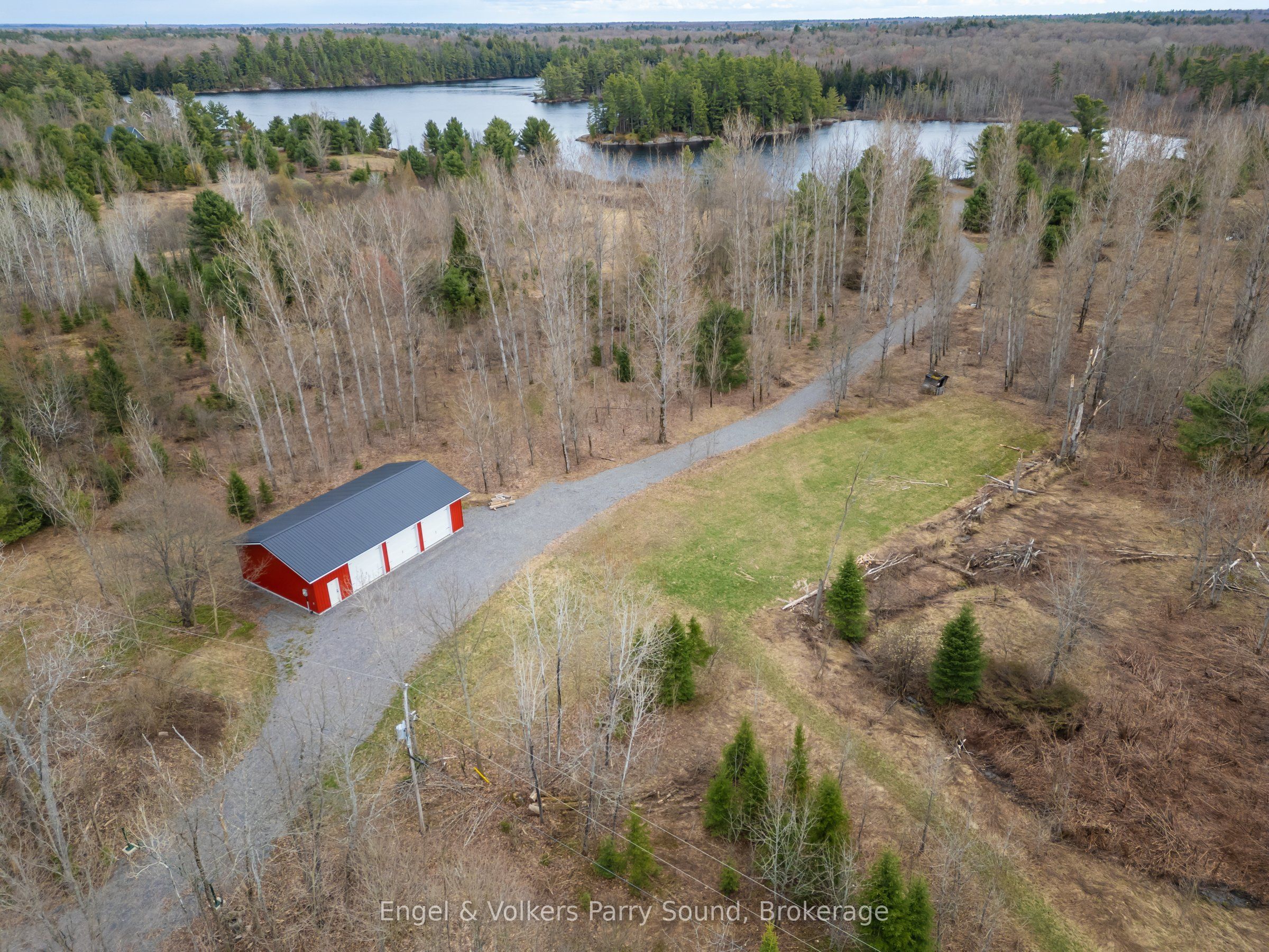 185 Loch Erne Road Property Photo 12