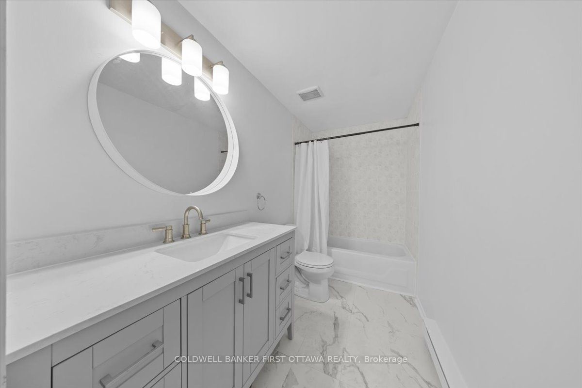 2640 Draper Avenue 44 Property Photo 15