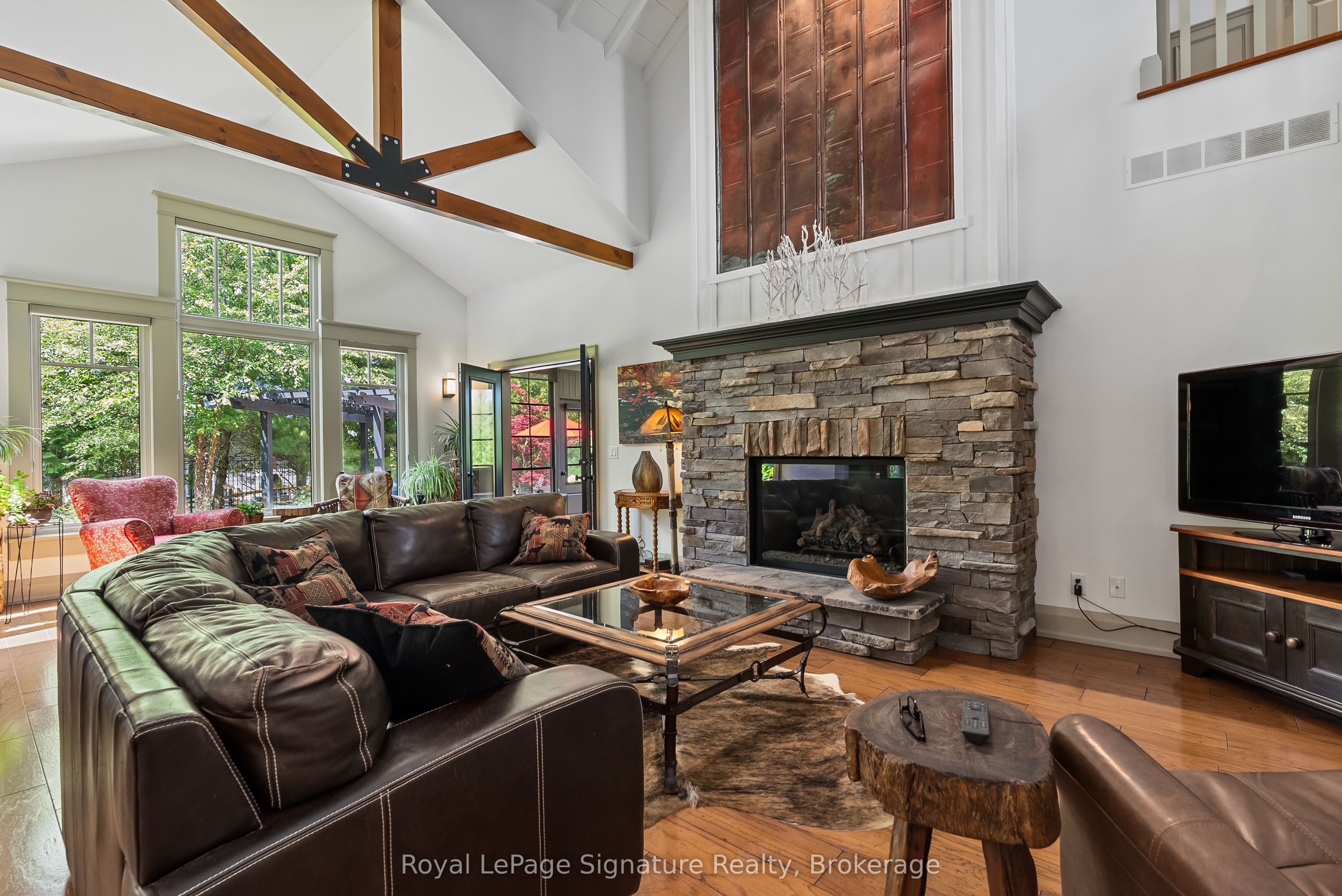 376 Sunset Boulevard Property Photo 7