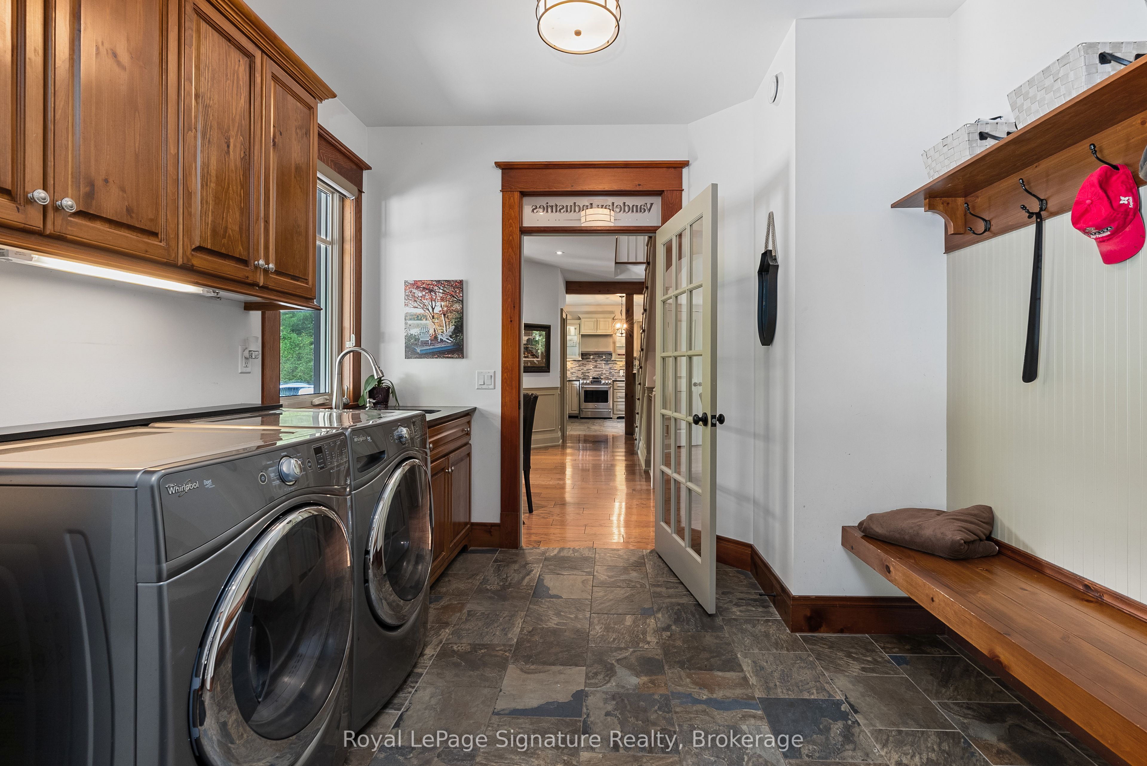 376 Sunset Boulevard Property Photo 20