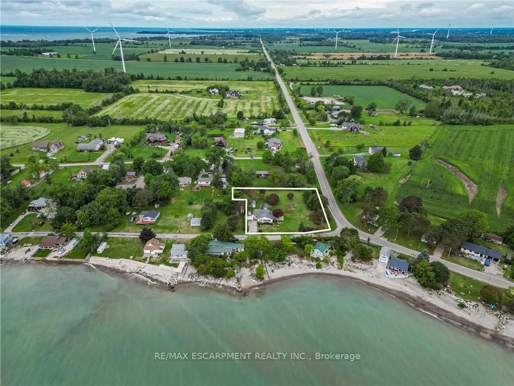 6 Mohawk Point Road Property Photo 3
