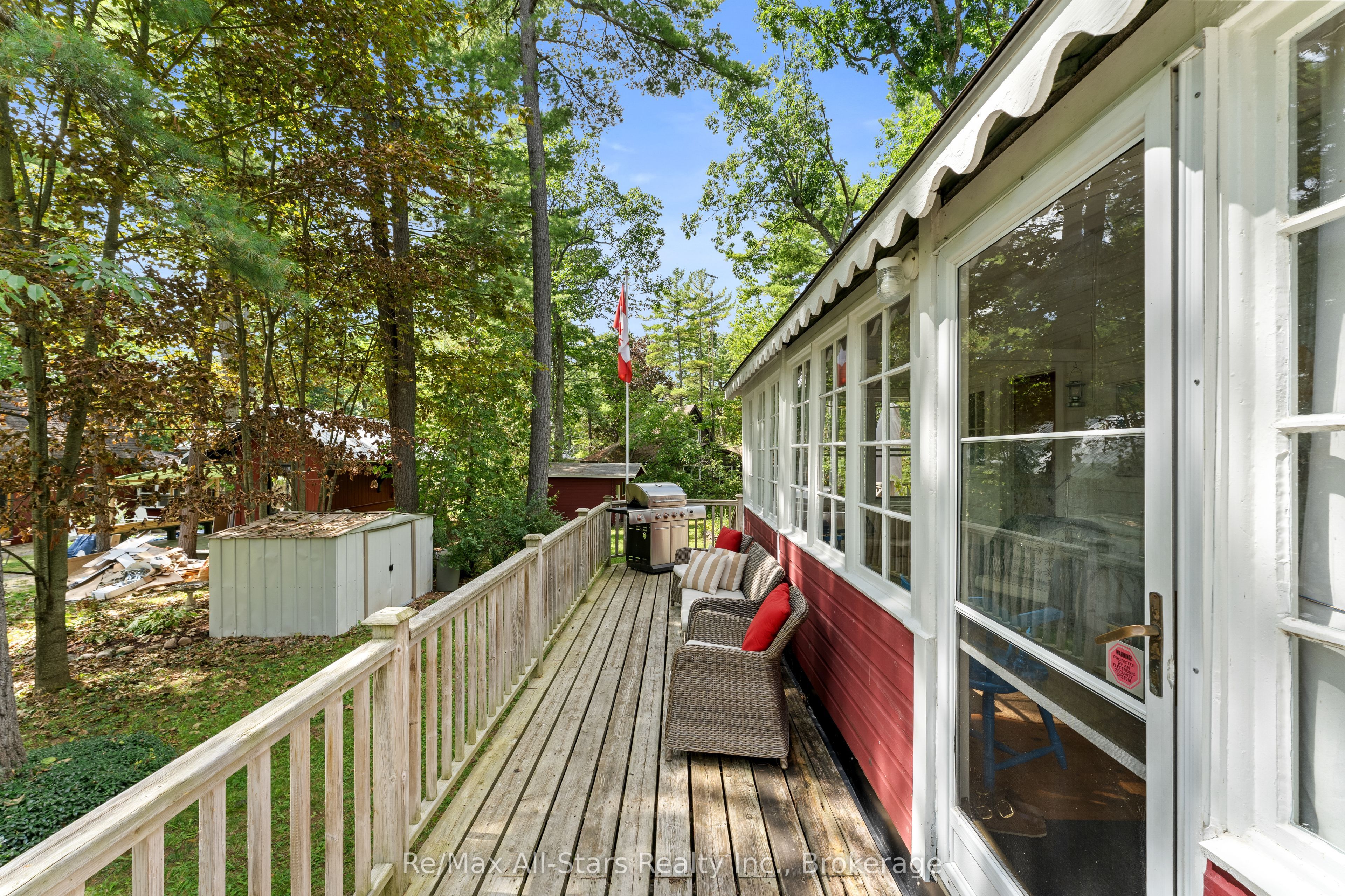 21 Third Street Property Photo 4