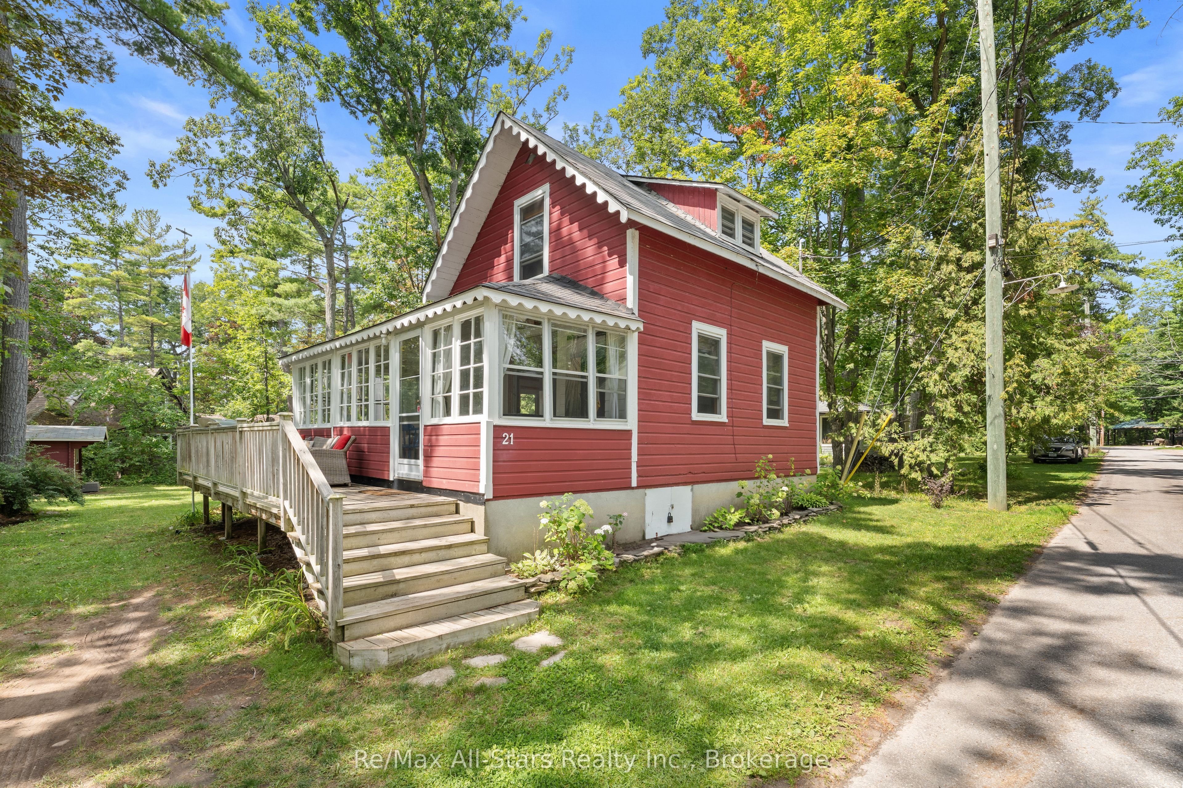 21 Third Street Property Photo 29