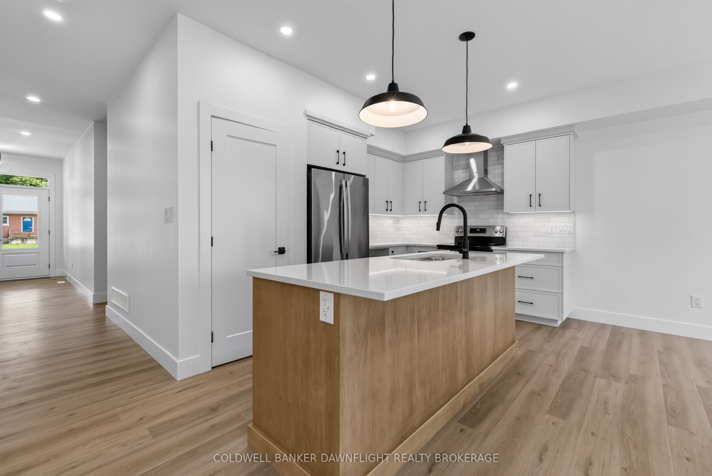 117 James Street Property Photo 8