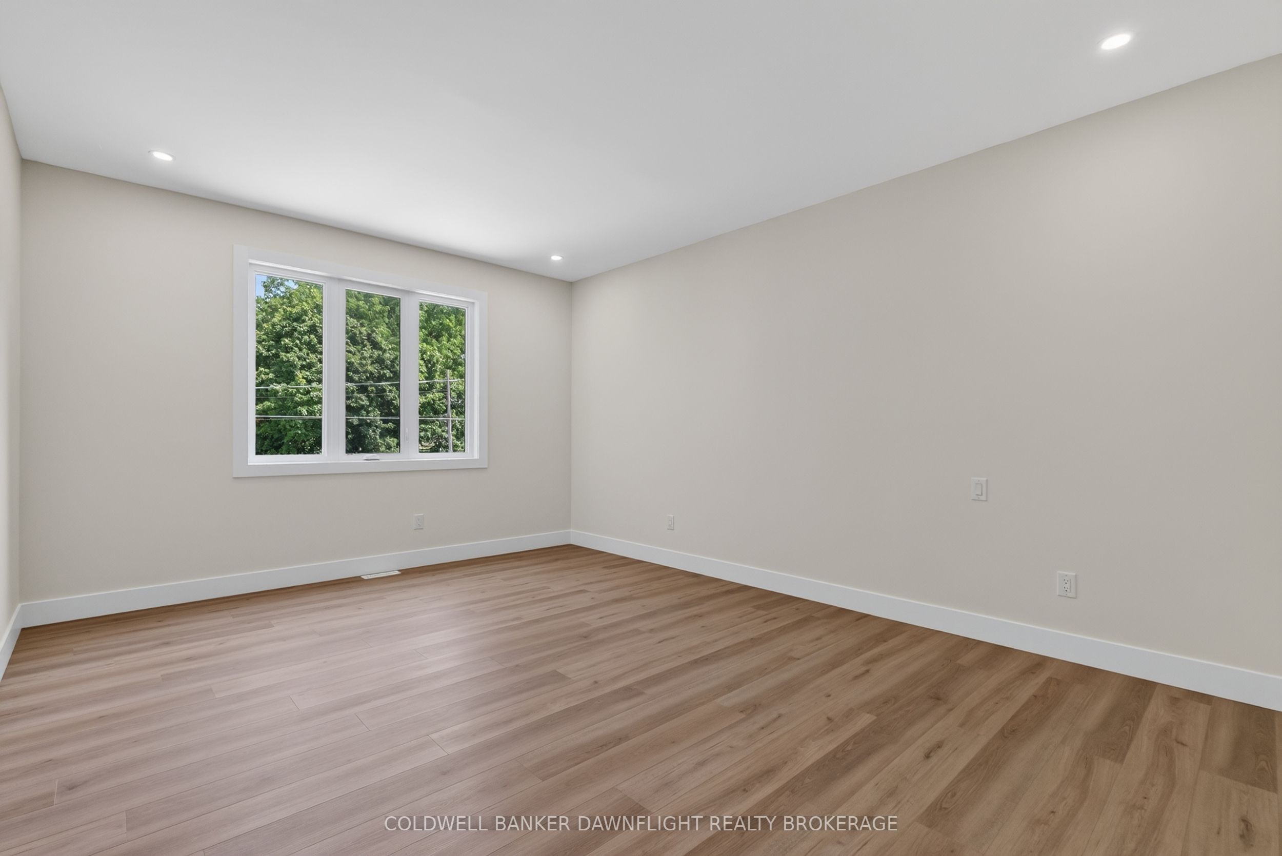 117 James Street Property Photo 13