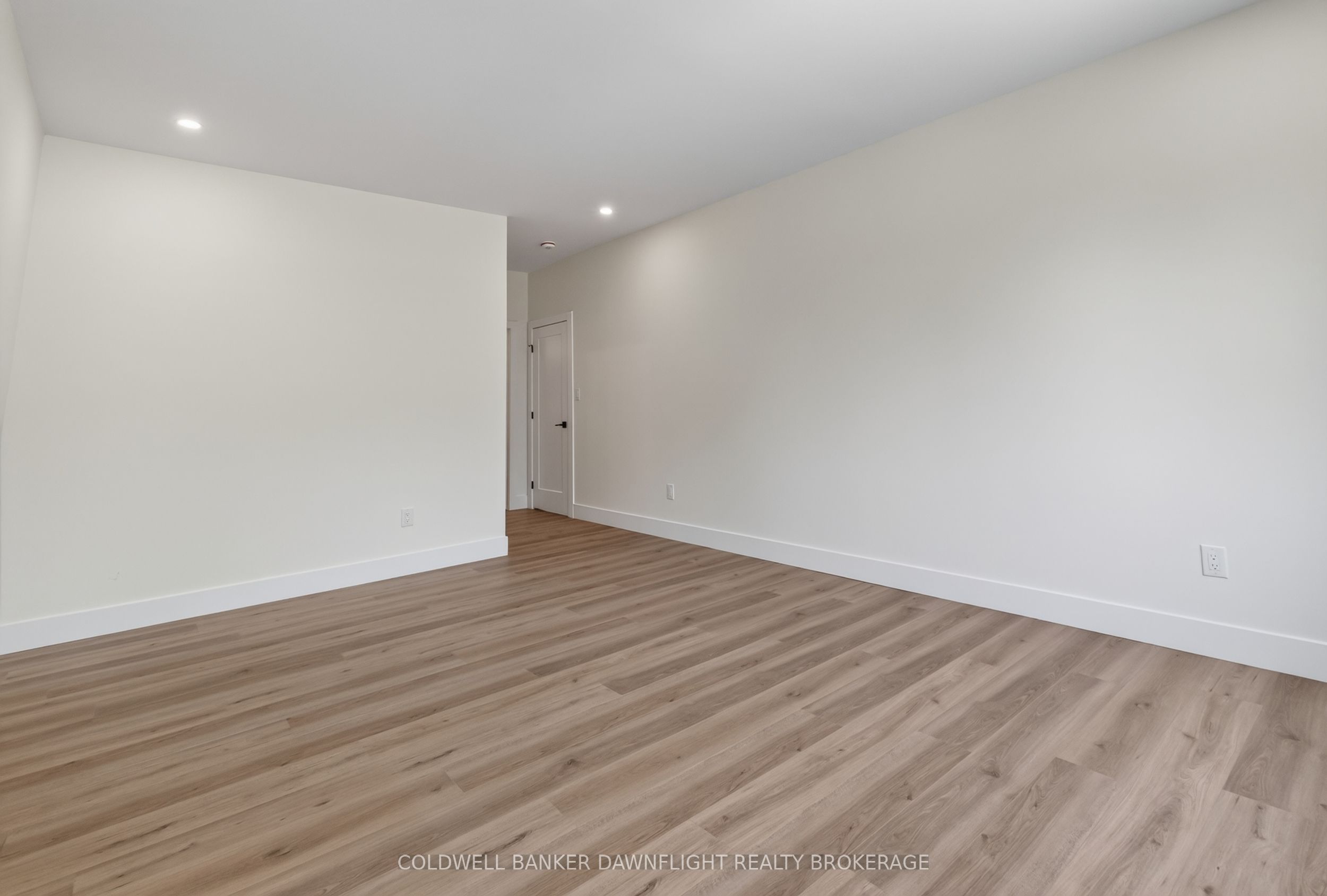 117 James Street Property Photo 14
