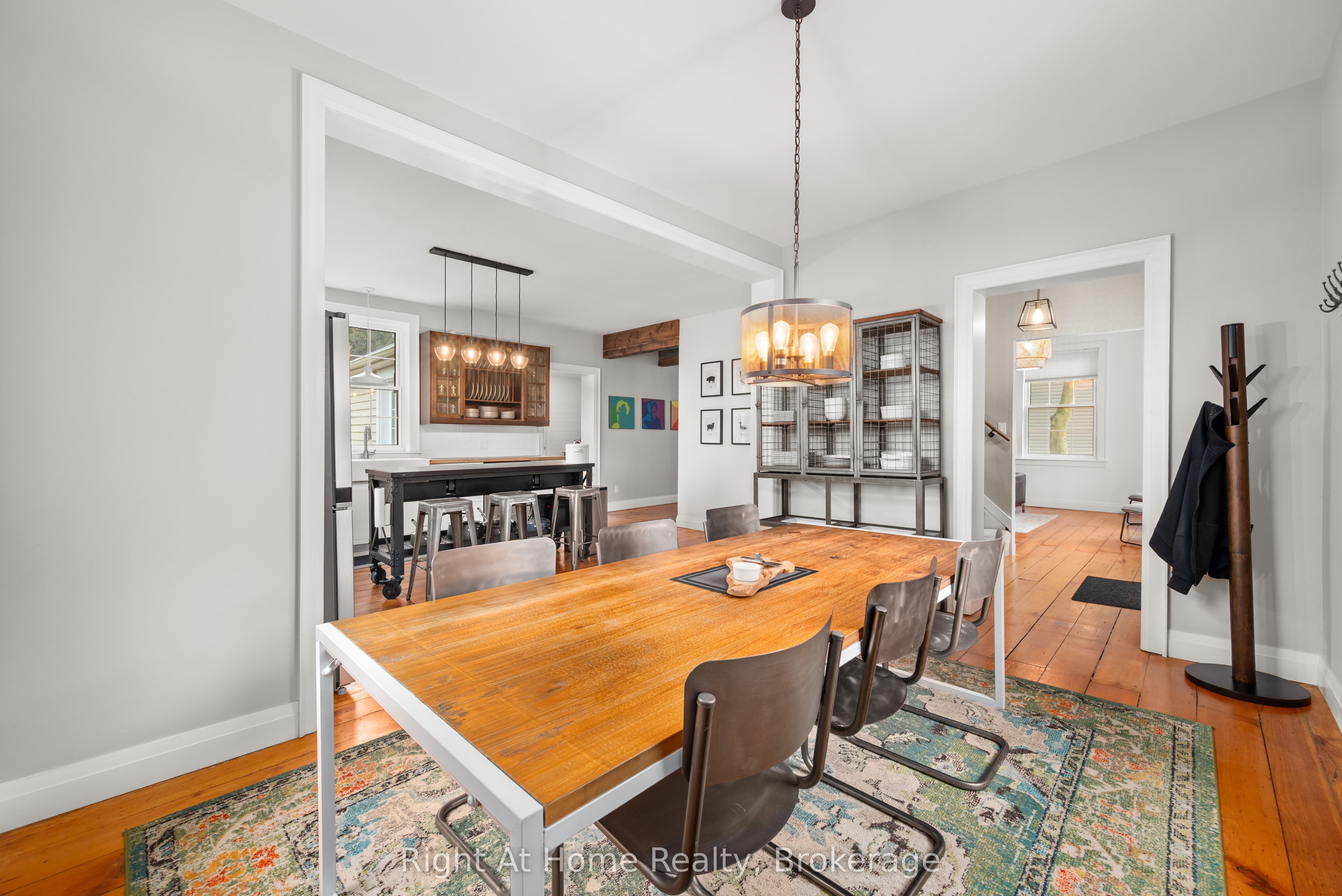 88 King Street E Property Photo 19