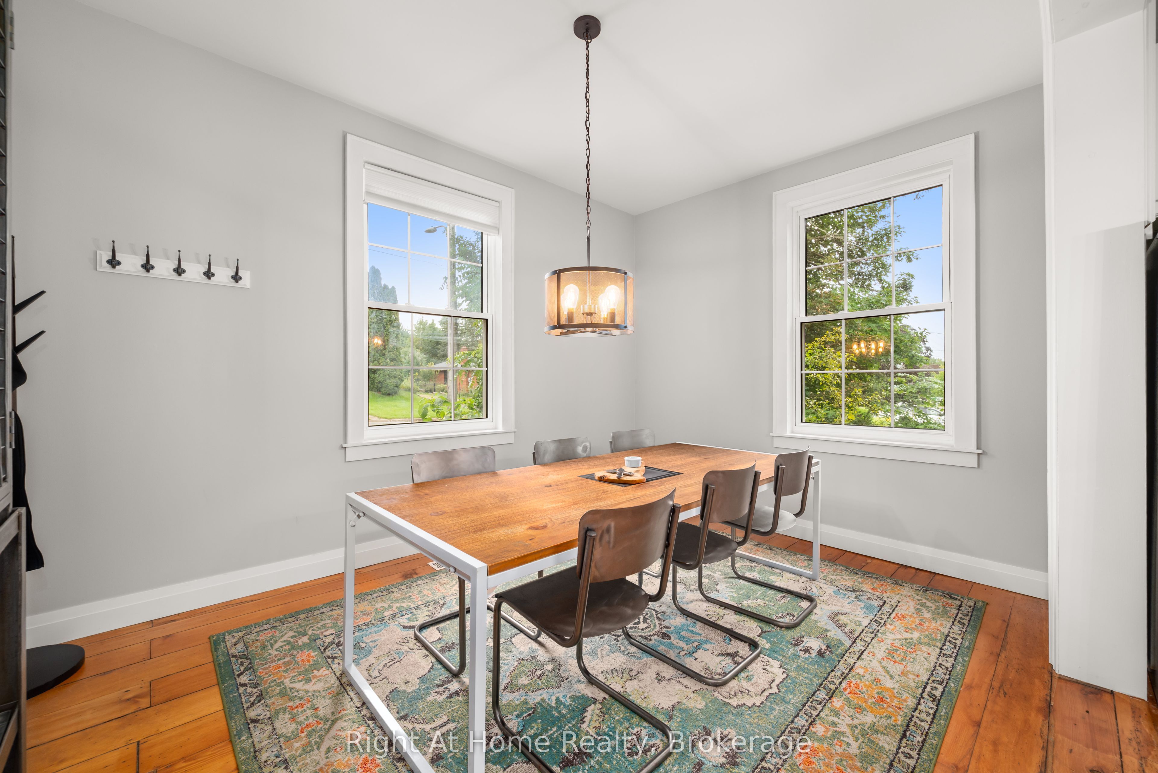 88 King Street E Property Photo 20