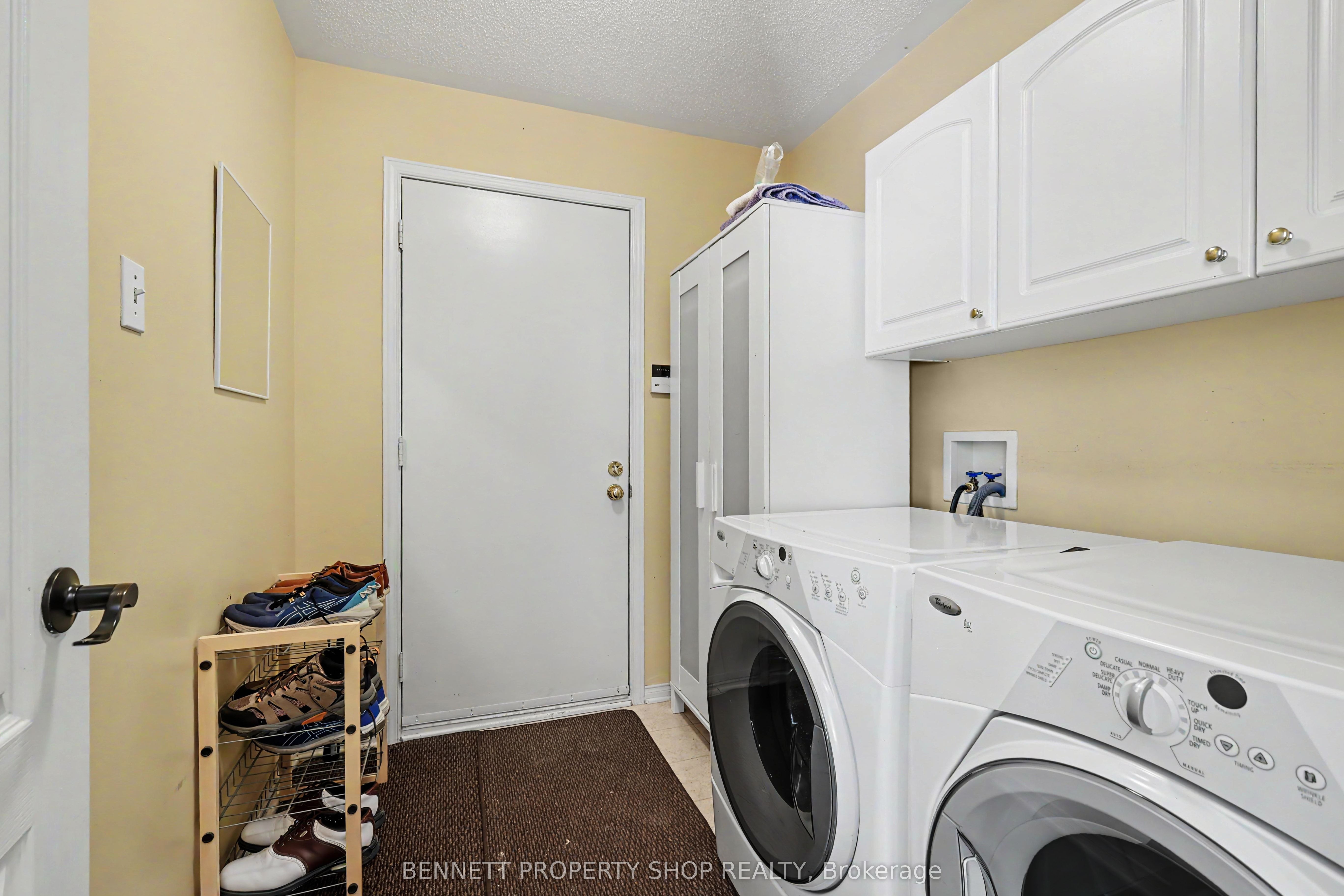 4 Burnstead Crescent Property Photo 16