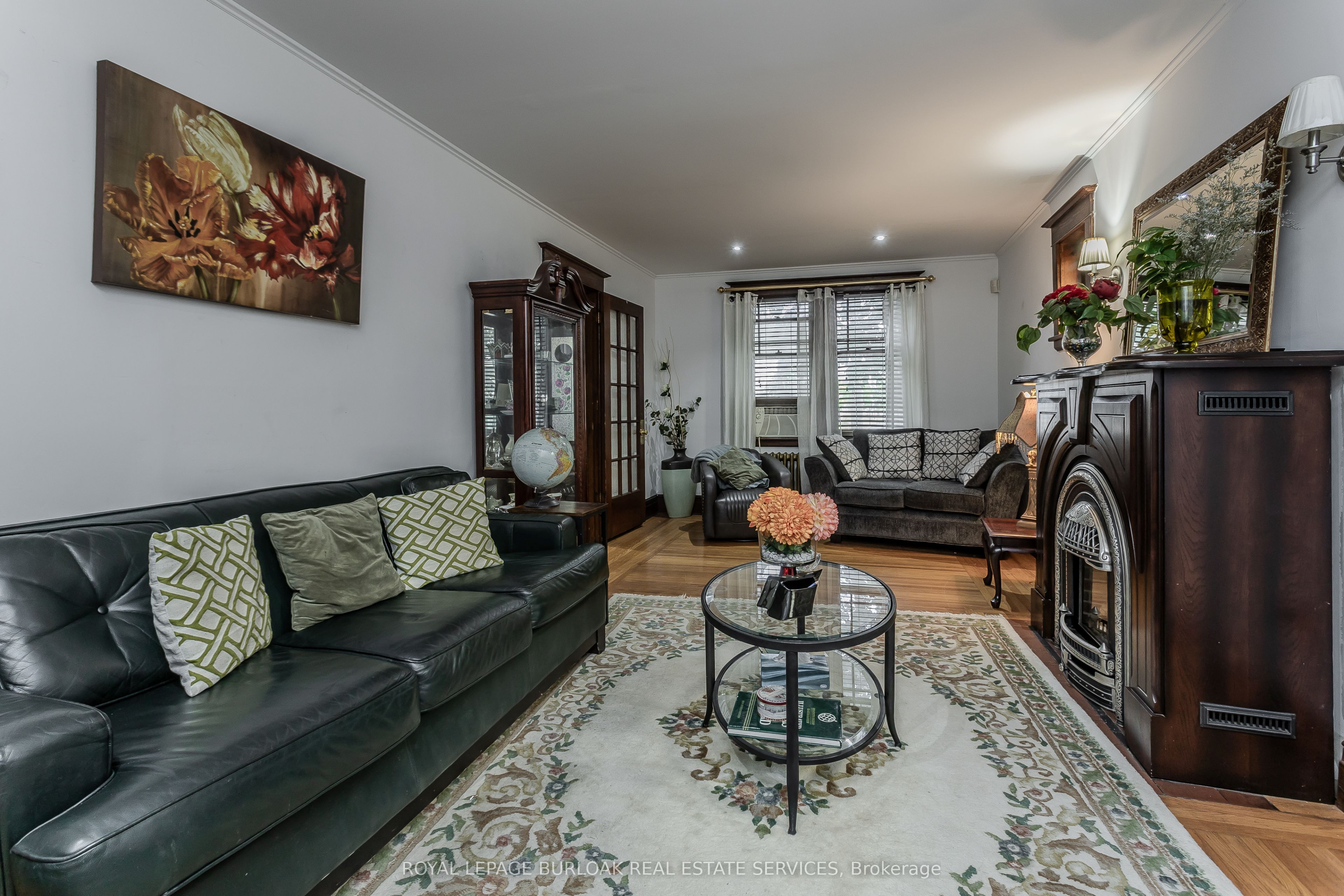 1088 King Street E Property Photo 23