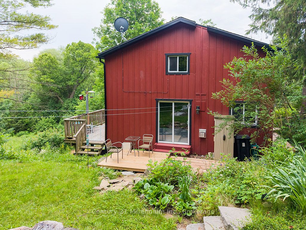 415877 Tenth Line Property Photo 11