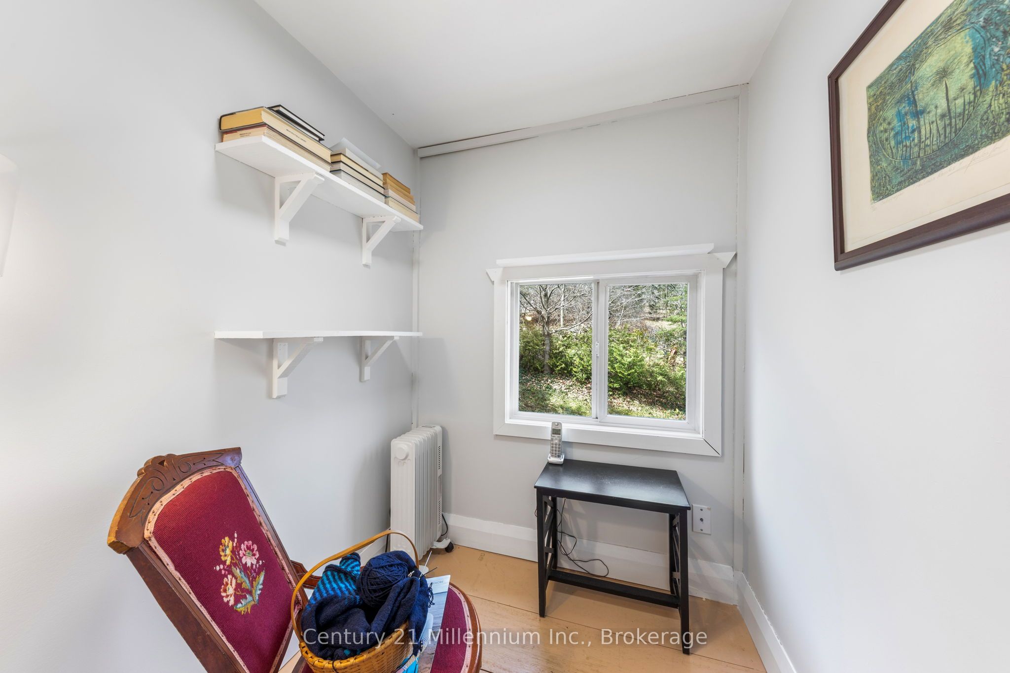 415877 Tenth Line Property Photo 26