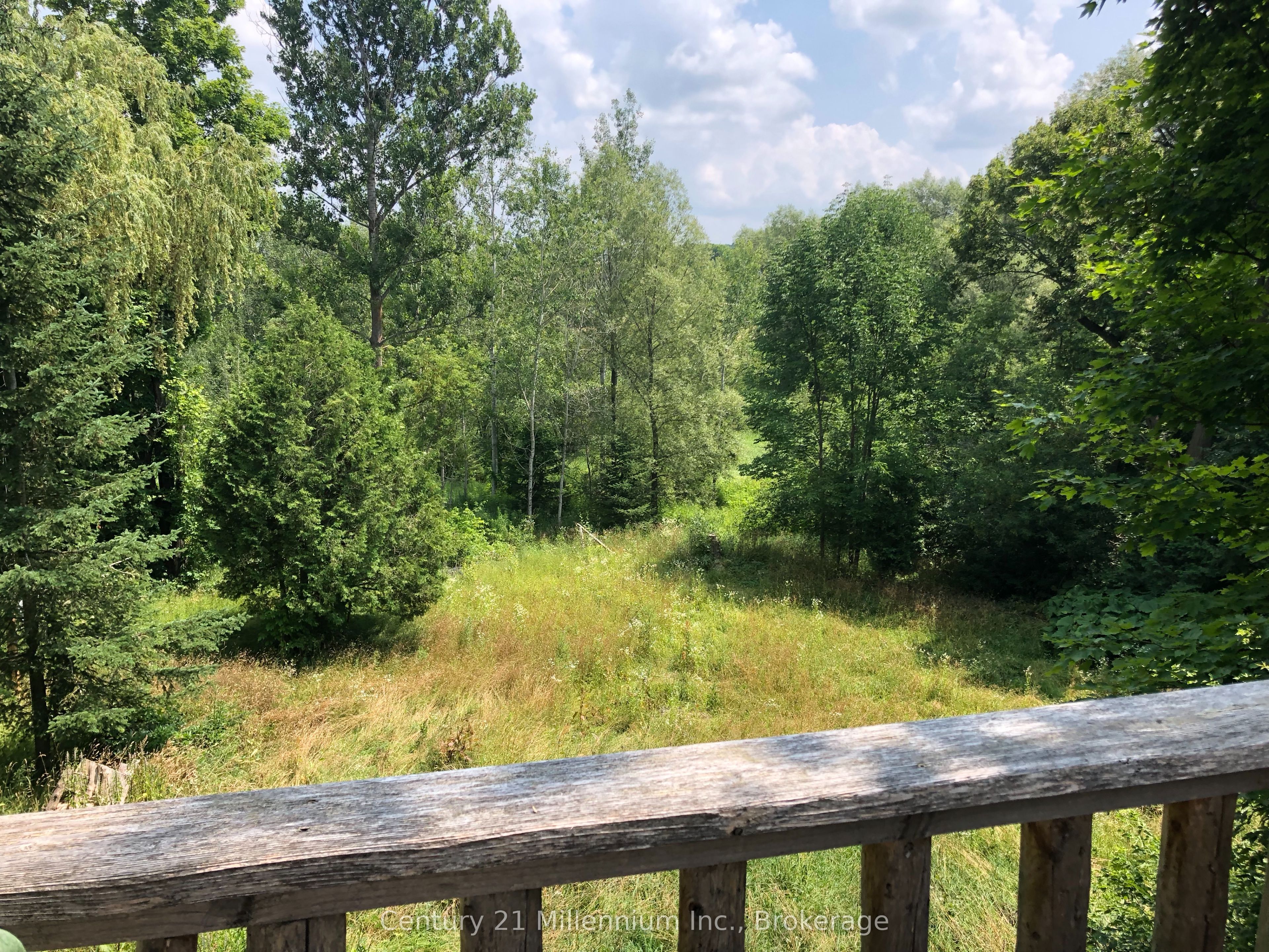 415877 Tenth Line Property Photo 31