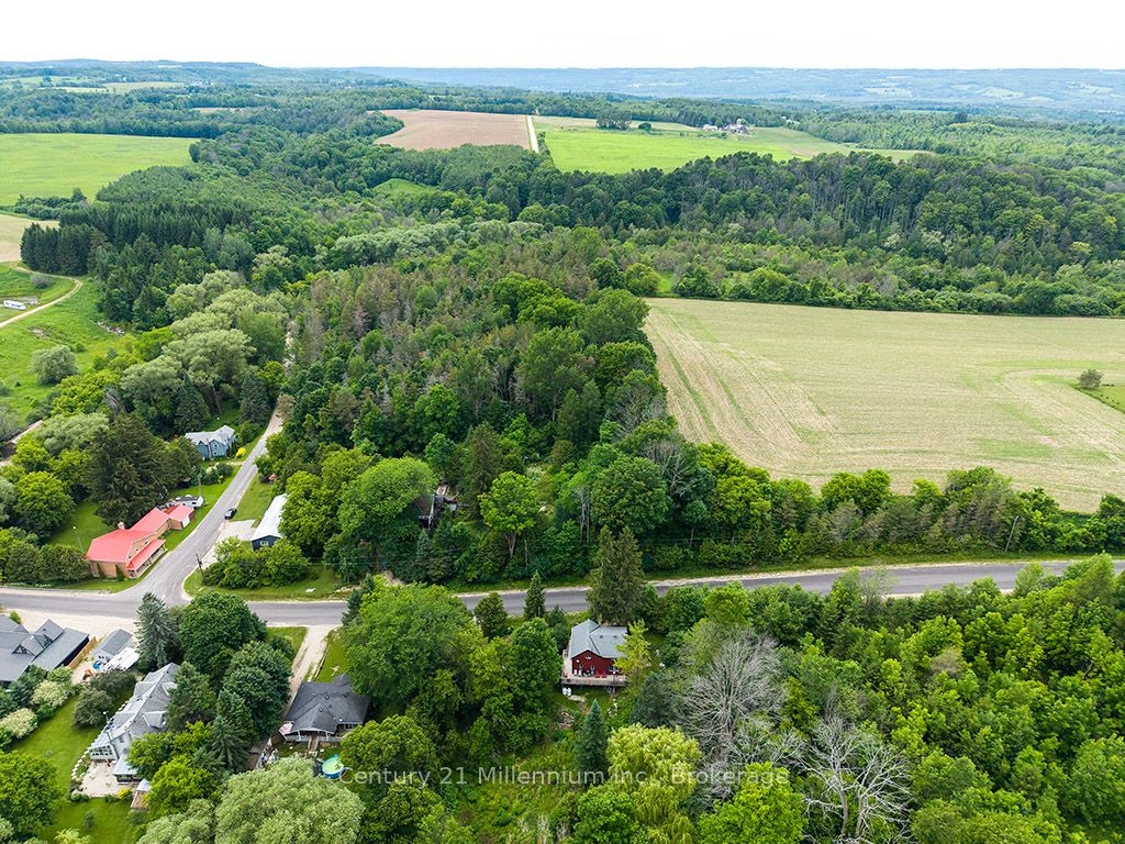 415877 Tenth Line Property Photo 34