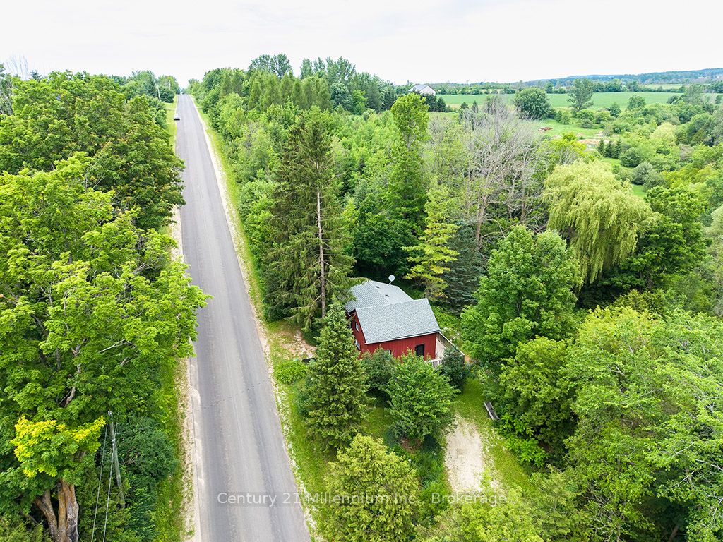 415877 Tenth Line Property Photo 37