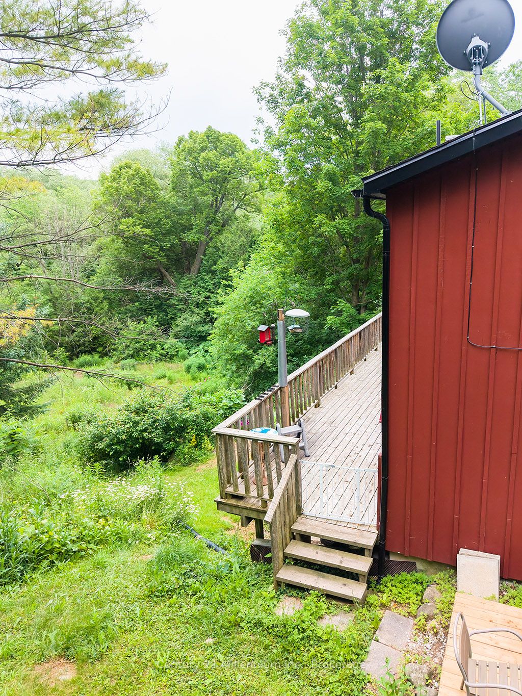 415877 Tenth Line Property Photo 43