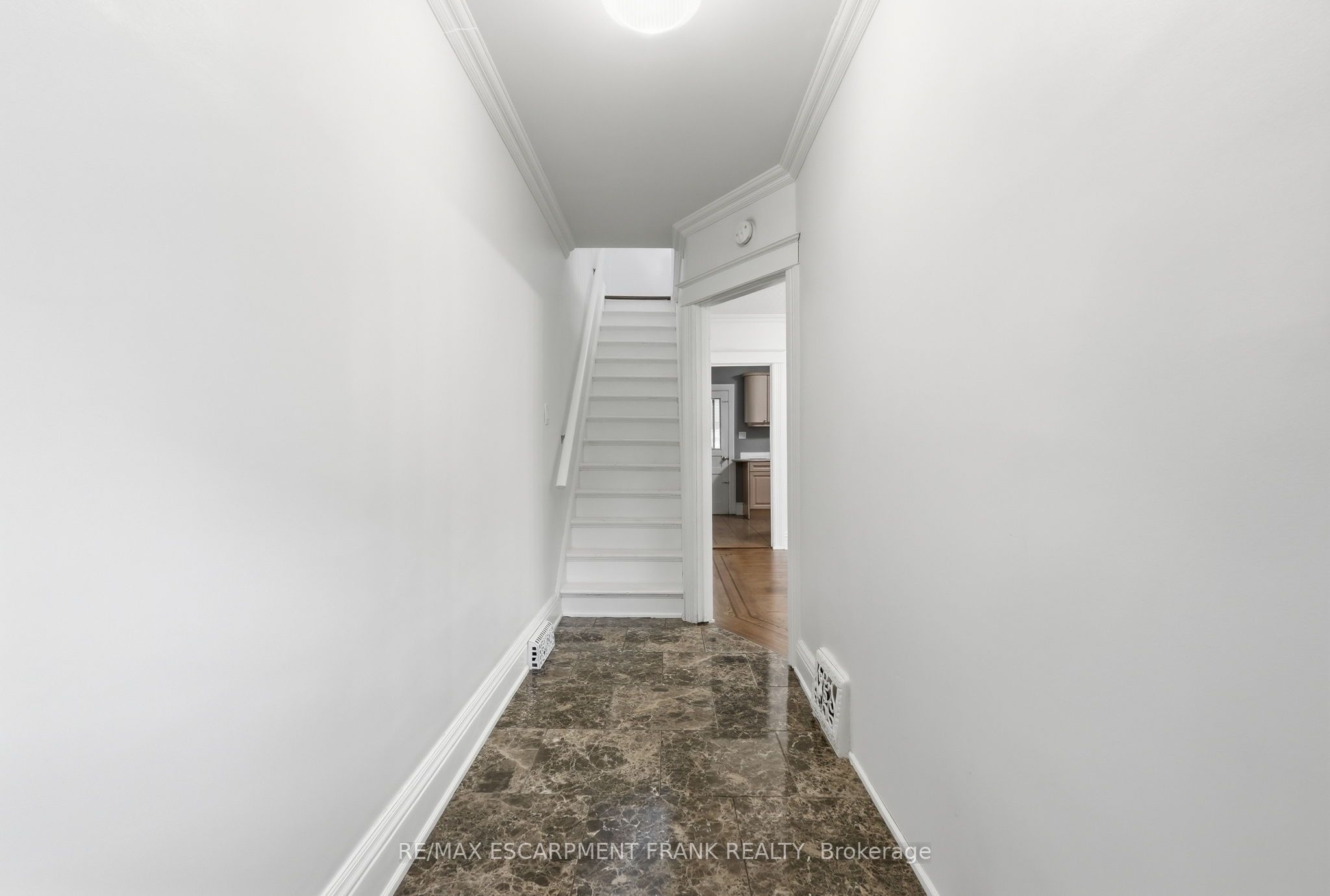 78 Beechwood Avenue Property Photo 5