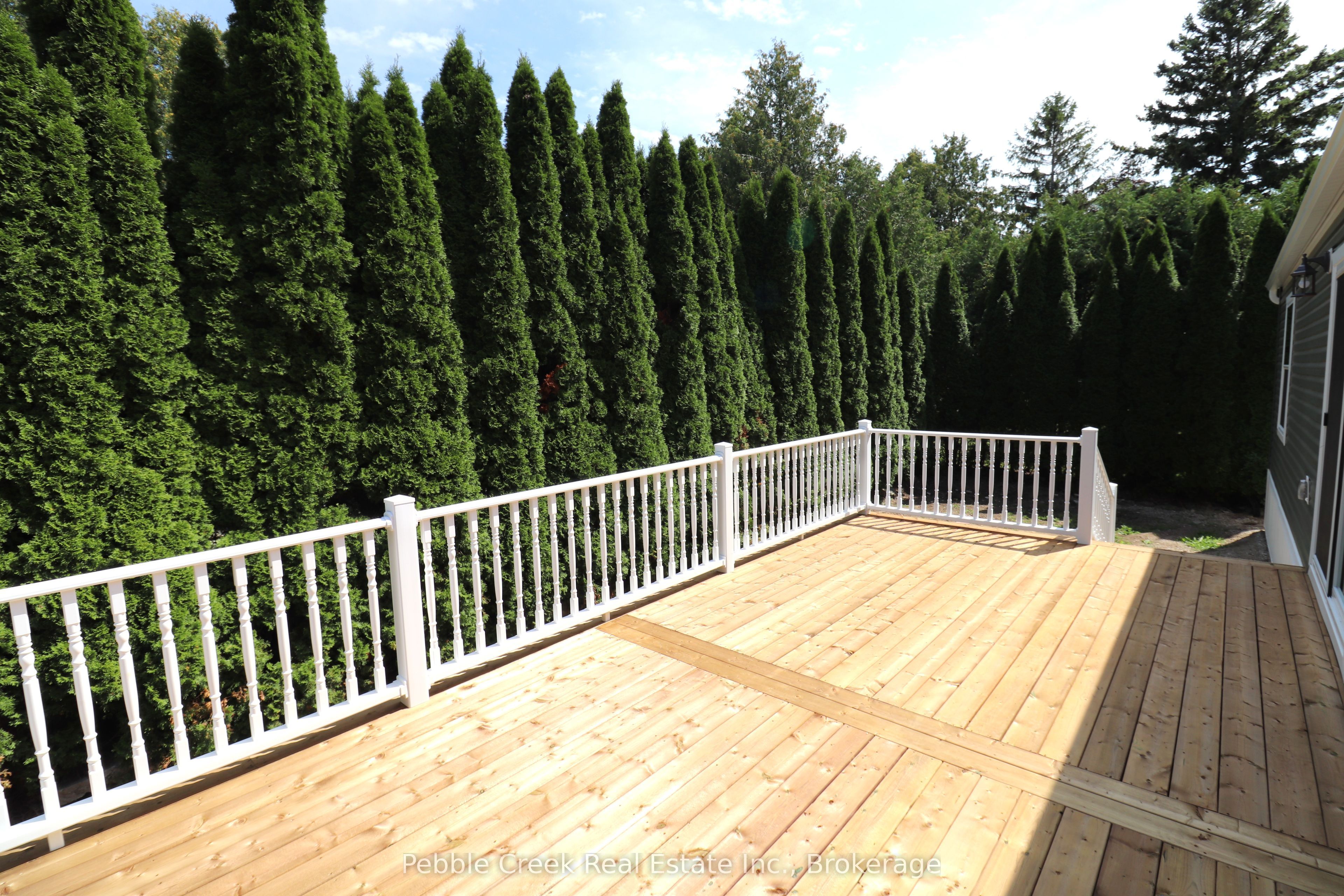 7 Sutton Drive Property Photo 3