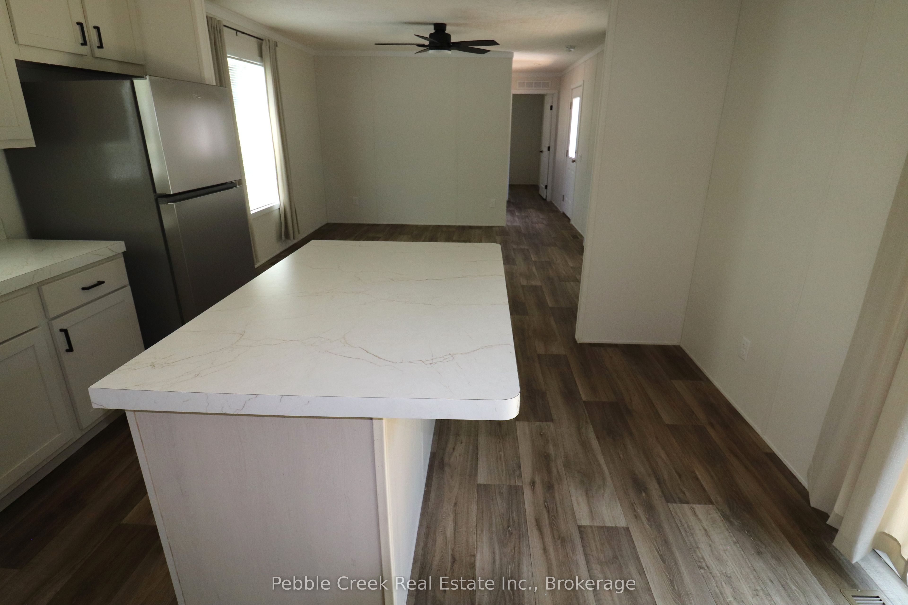 7 Sutton Drive Property Photo 9