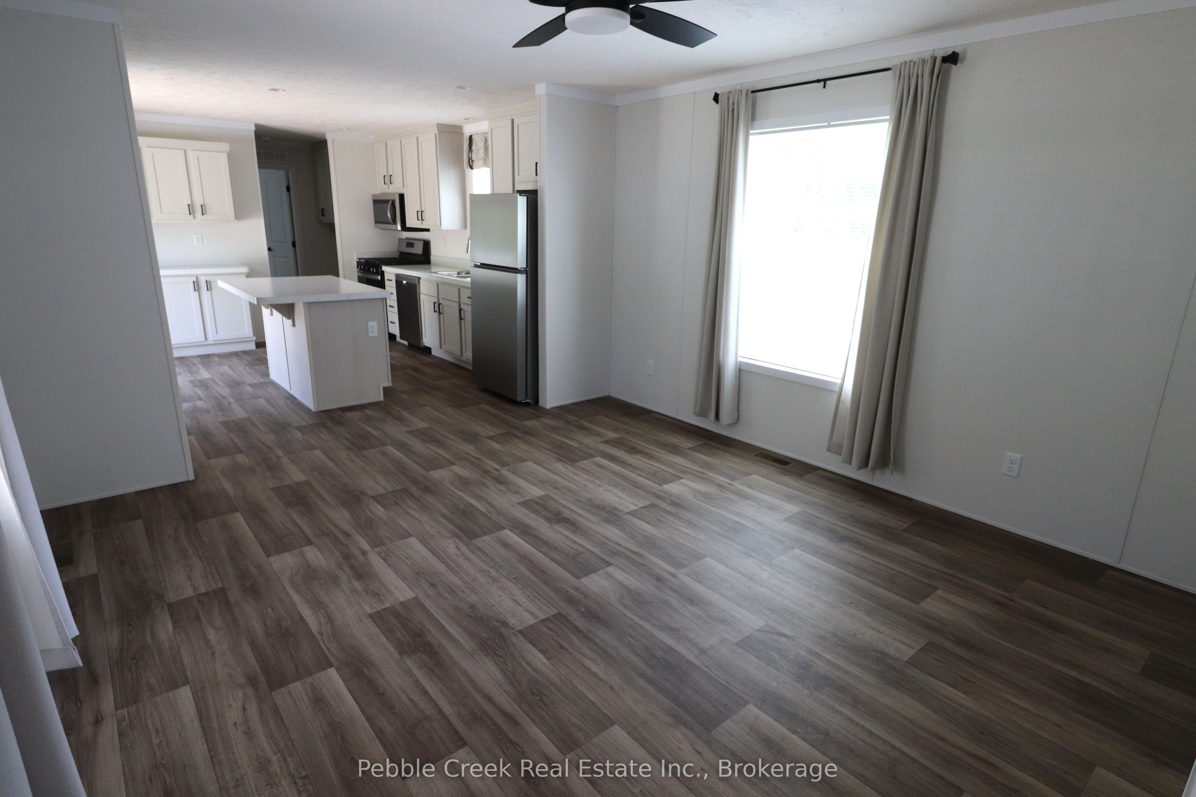 7 Sutton Drive Property Photo 11