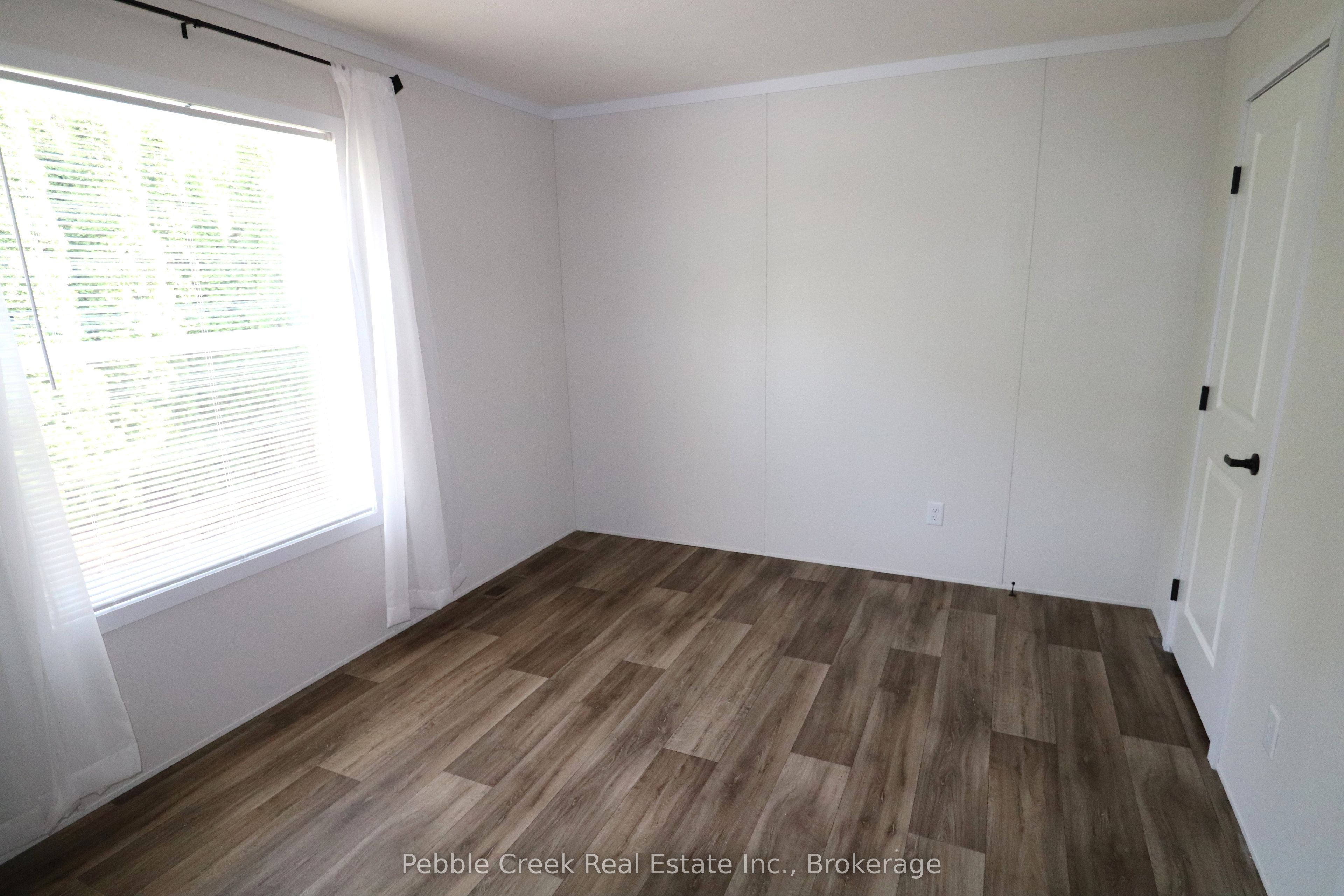 7 Sutton Drive Property Photo 13