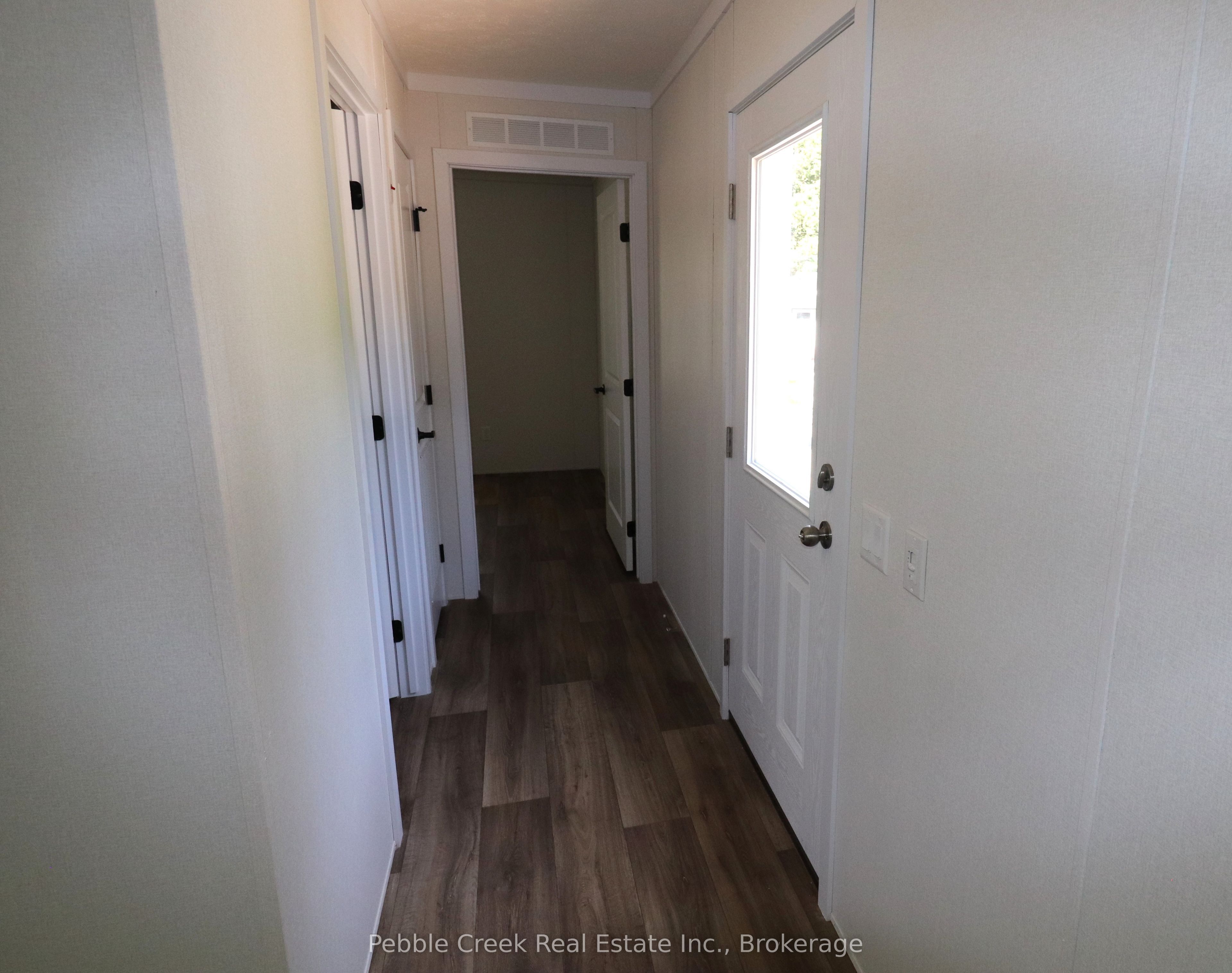 7 Sutton Drive Property Photo 16