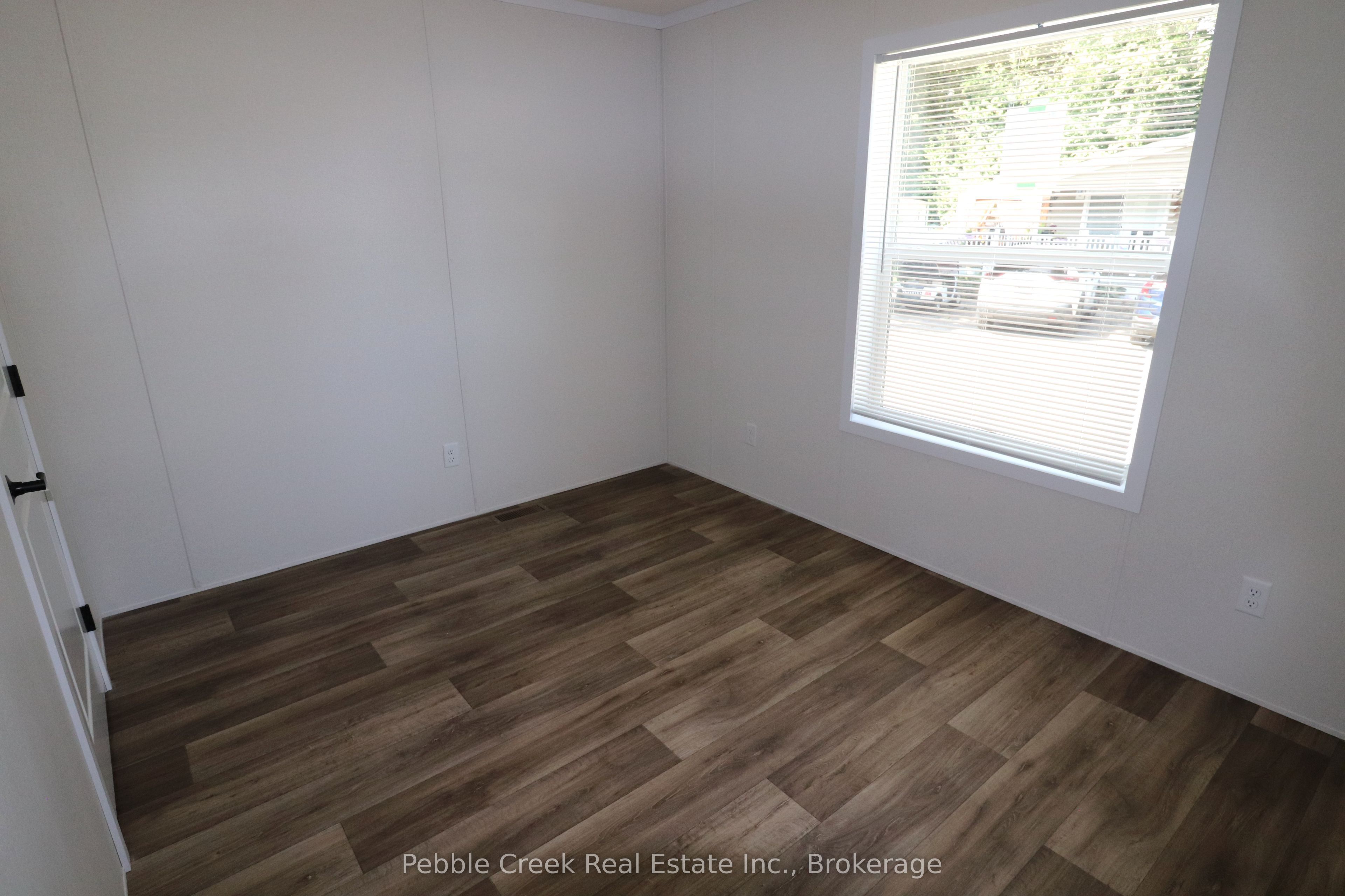 7 Sutton Drive Property Photo 18