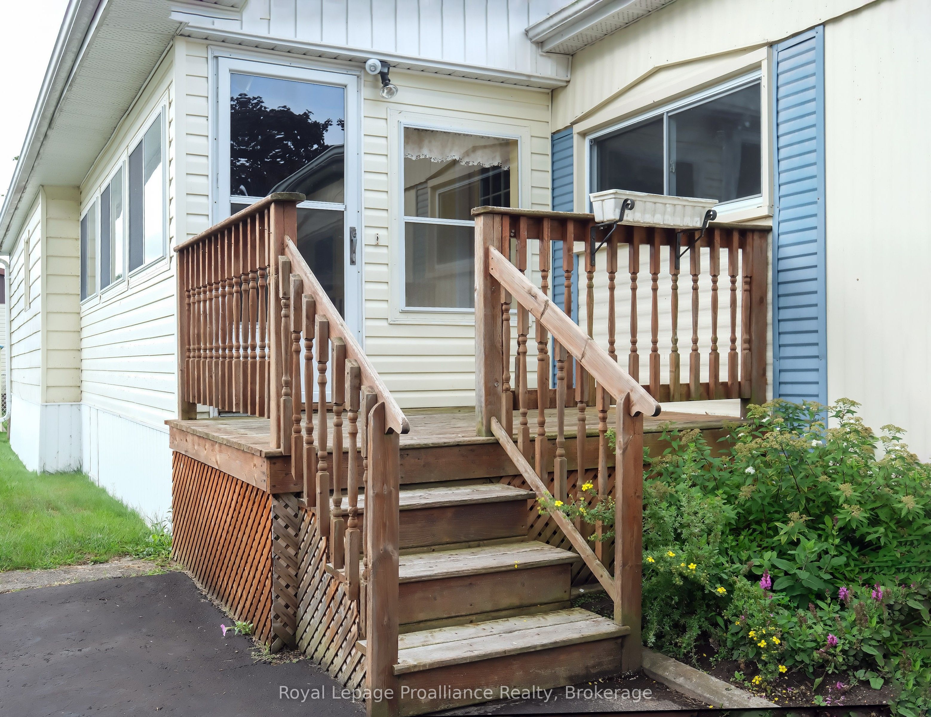 8 Juniper Lane Property Photo 3