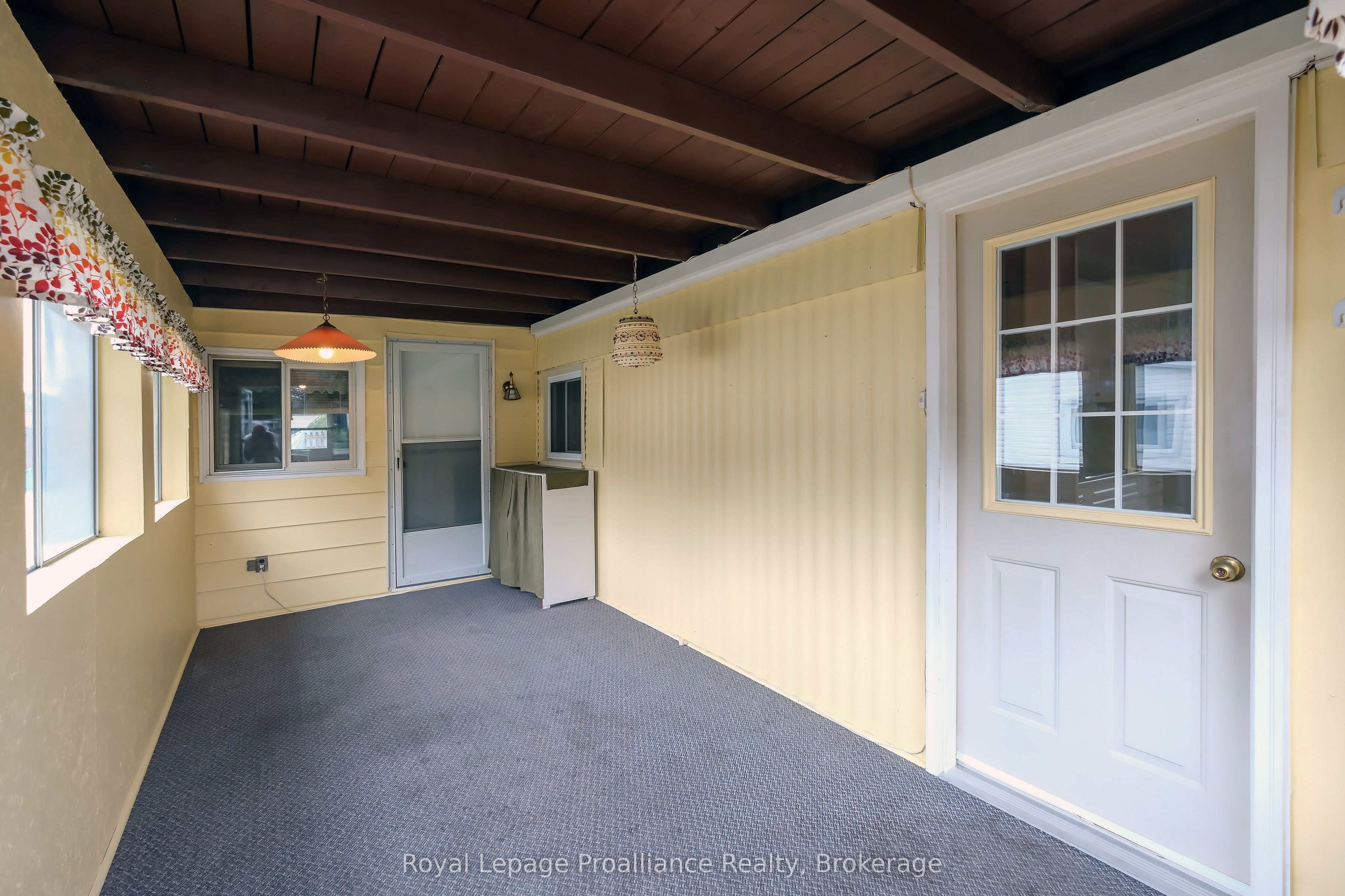 8 Juniper Lane Property Photo 5