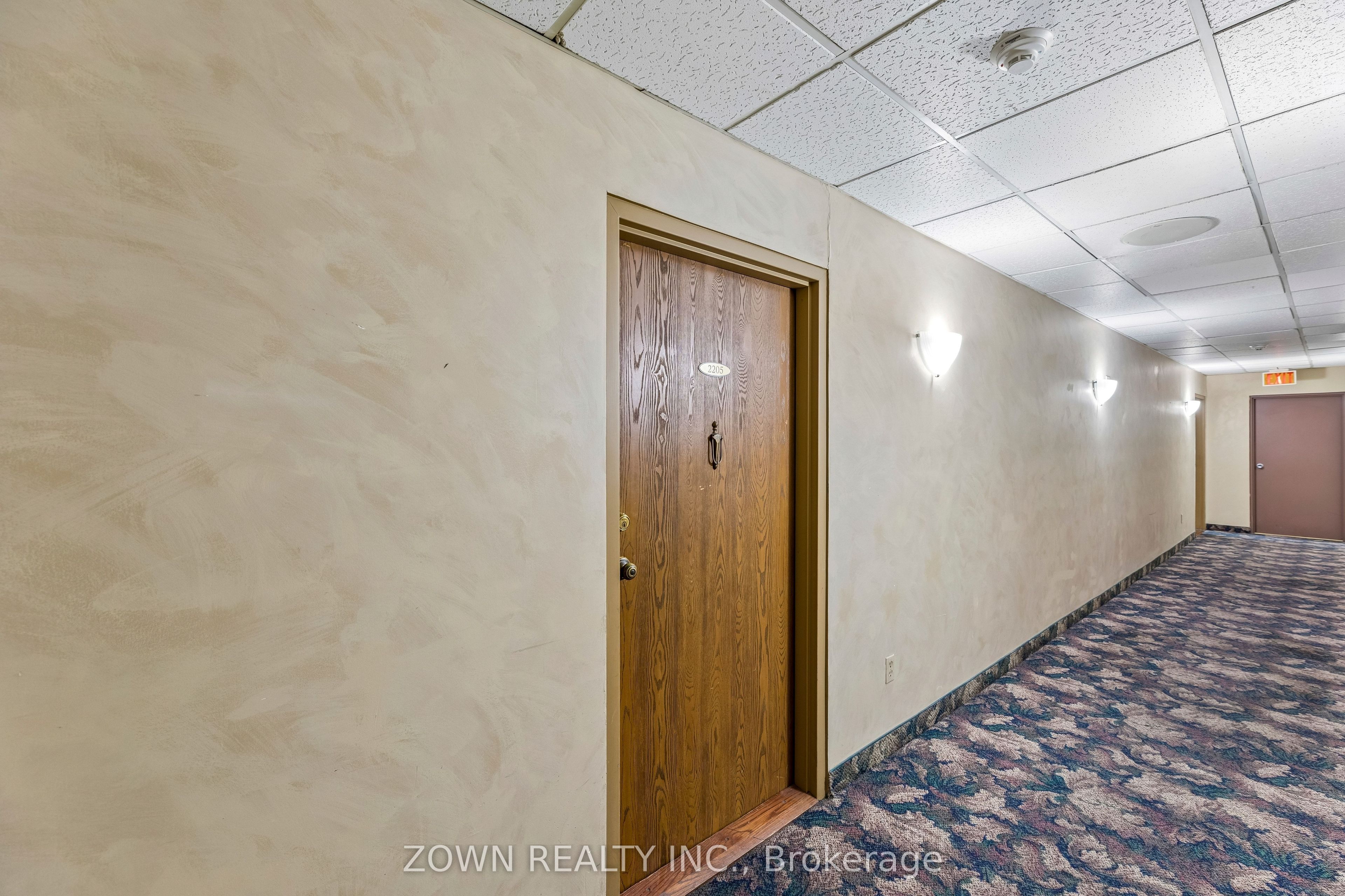 389 Dundas Street 2205 Property Photo 3
