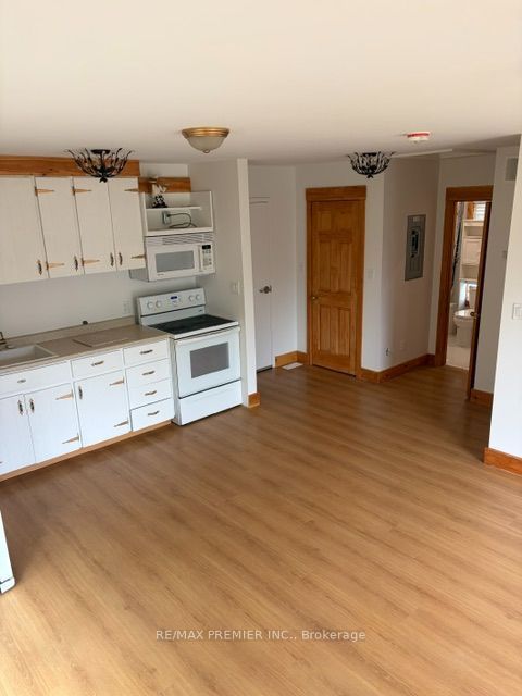 109 Patricia Drive Property Photo 6