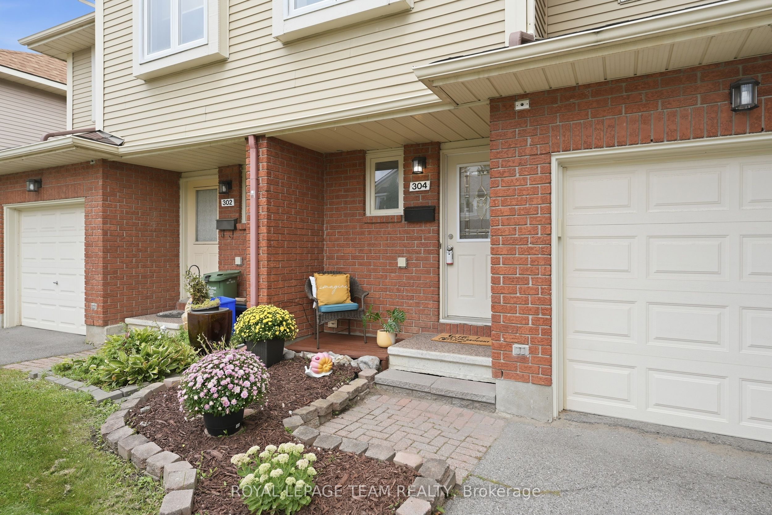 304 Valade Crescent Property Photo 3
