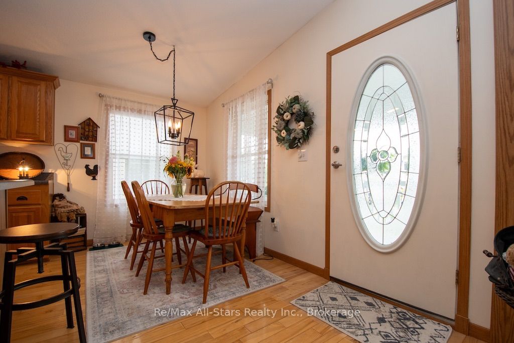 51 Creekside Circle Property Photo 8