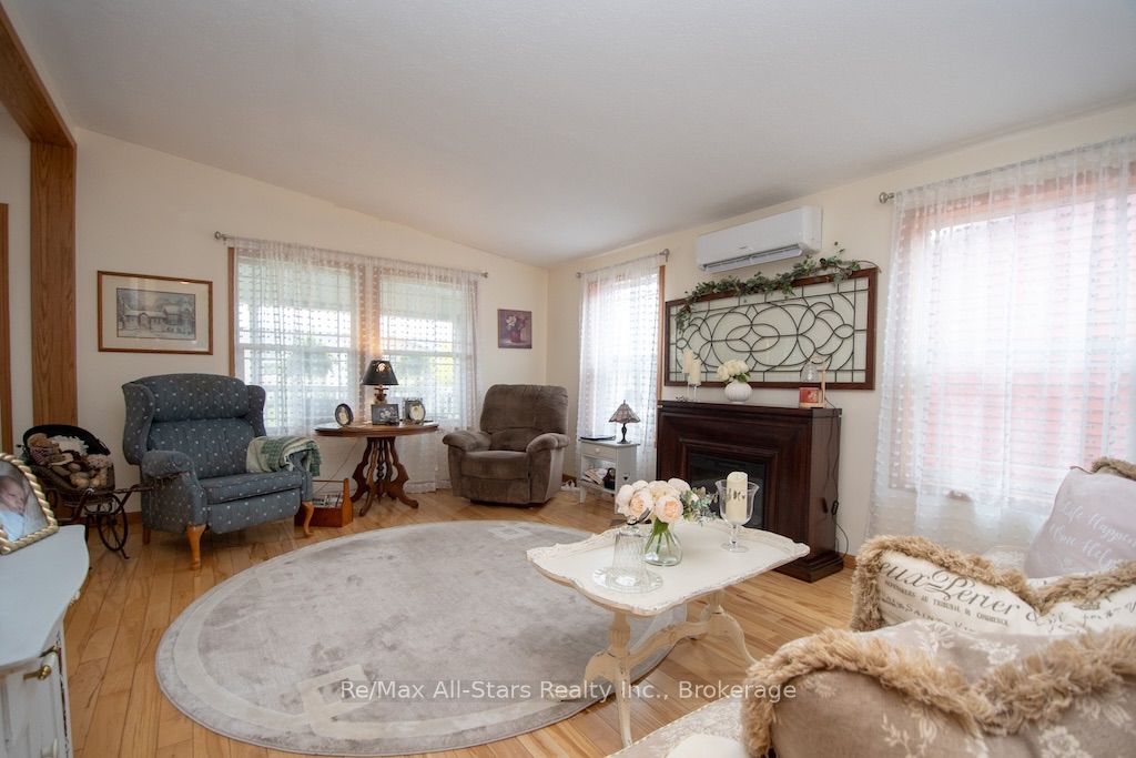 51 Creekside Circle Property Photo 9
