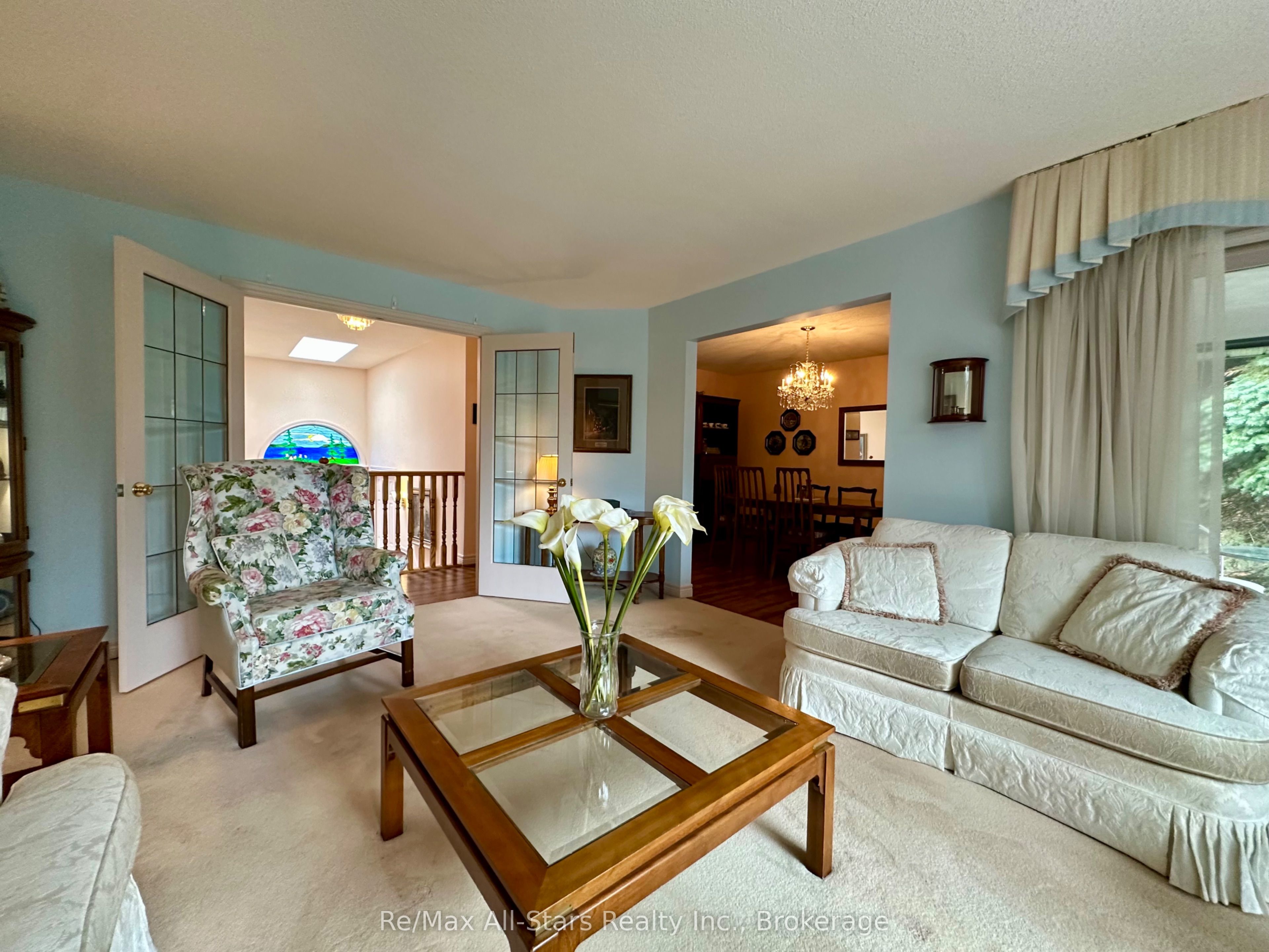 3 Governors Drive Property Photo 3