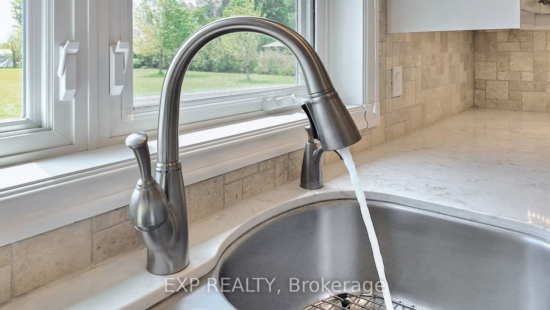 42 Somerville Crescent Property Photo 21
