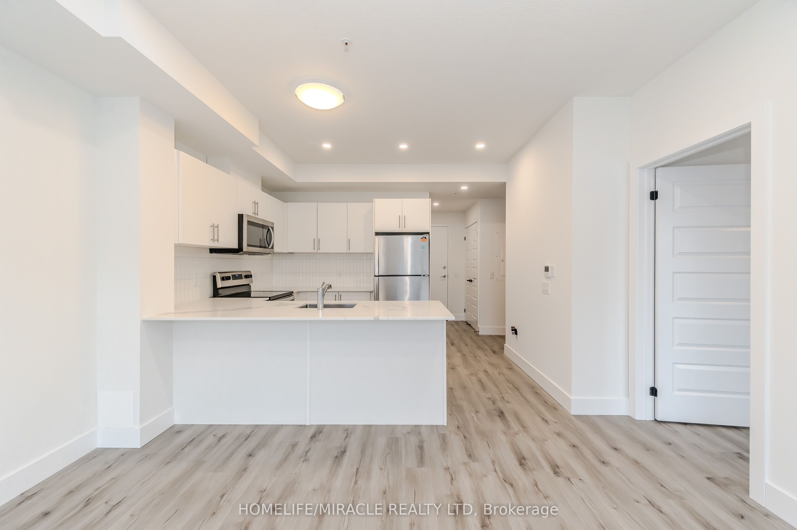 1101 Lackner Place T5 Property Photo 16