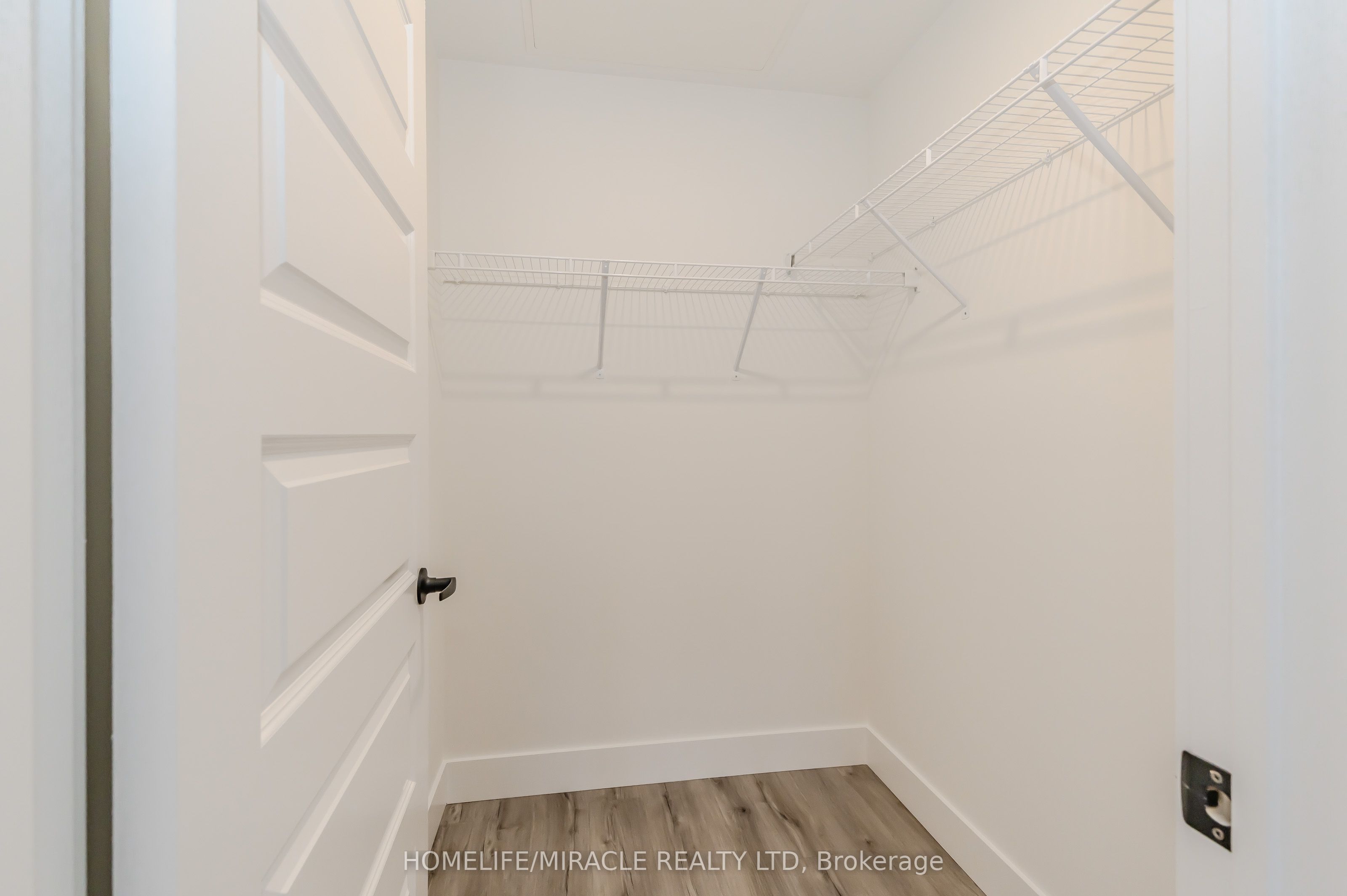 1101 Lackner Place T5 Property Photo 25