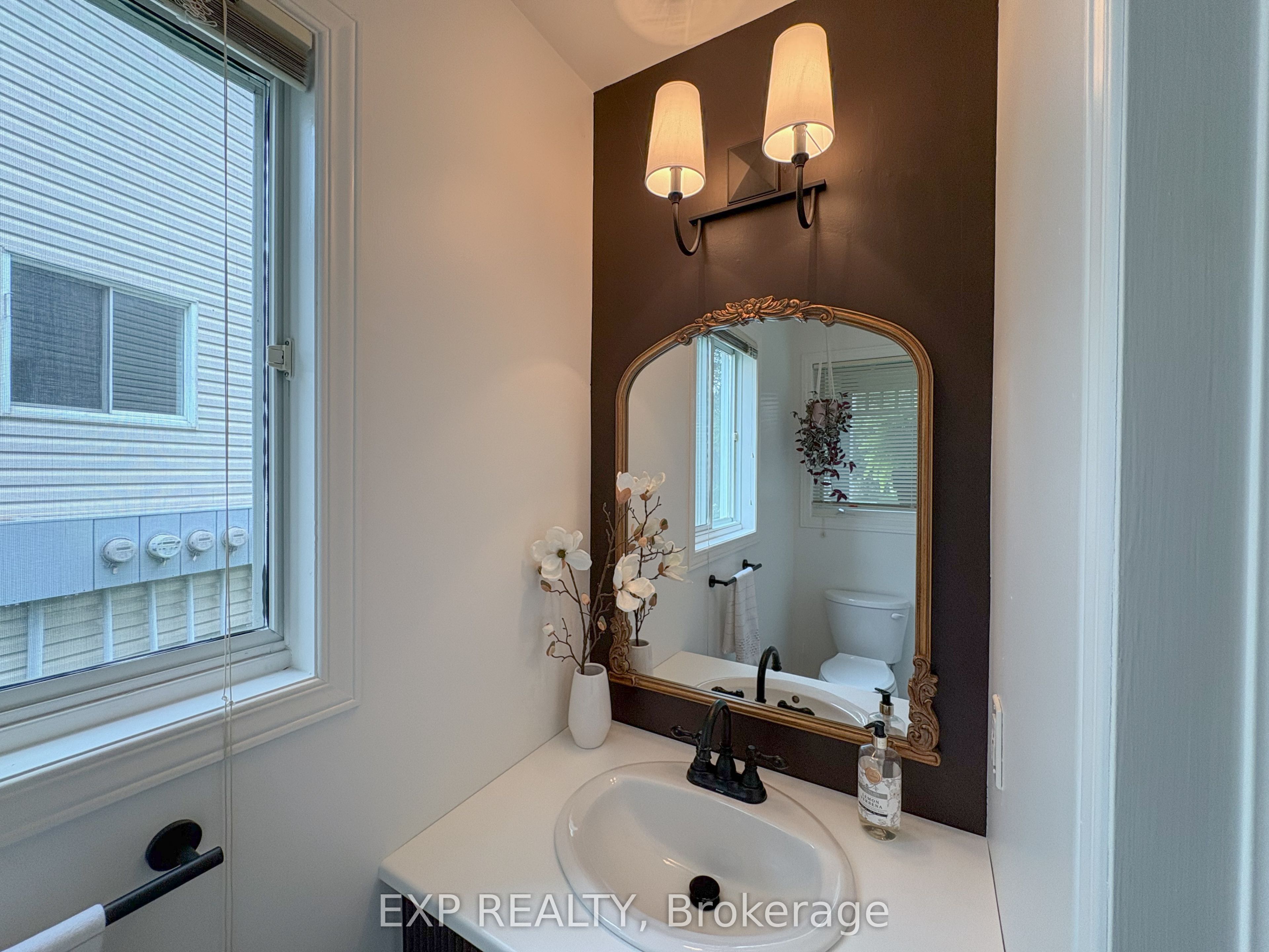 16 Crampton Drive Property Photo 15
