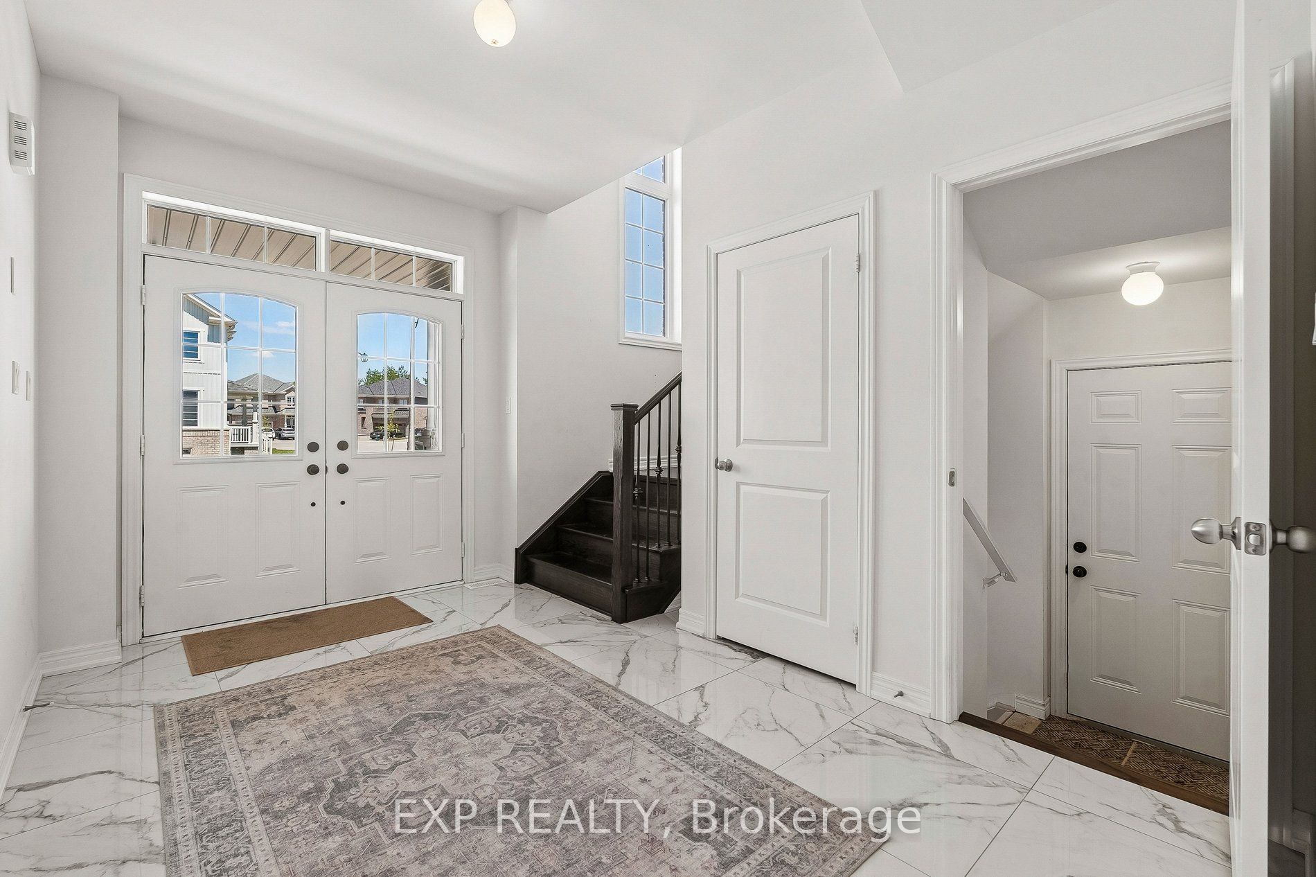 285 Chippewa Avenue Property Photo 4