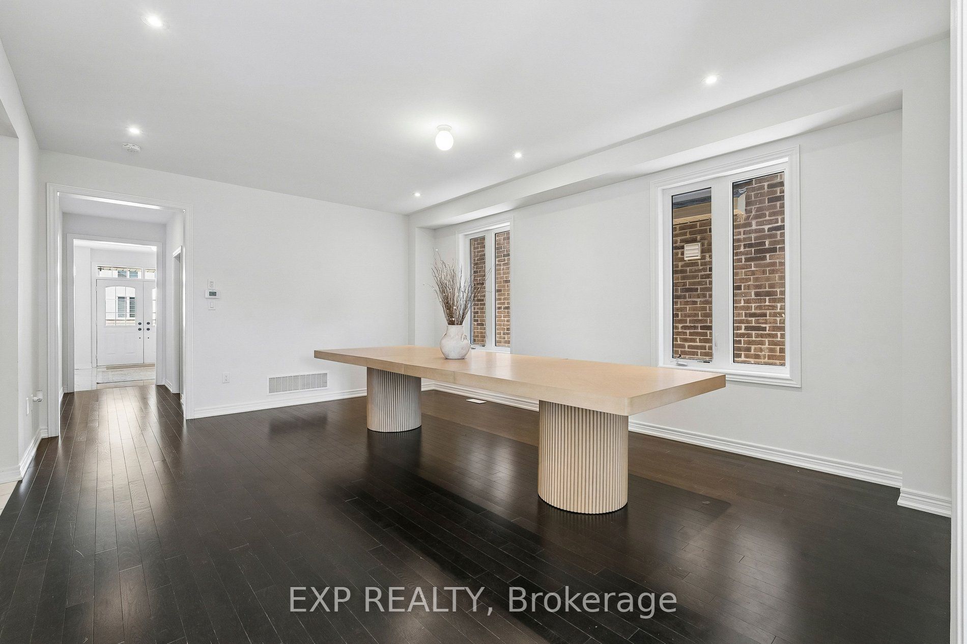 285 Chippewa Avenue Property Photo 9