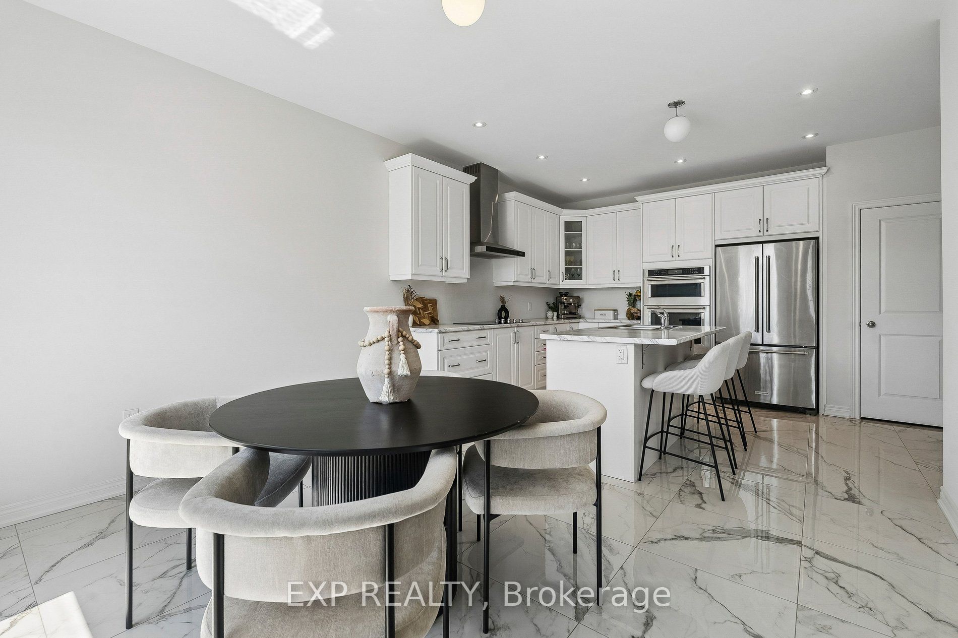 285 Chippewa Avenue Property Photo 15