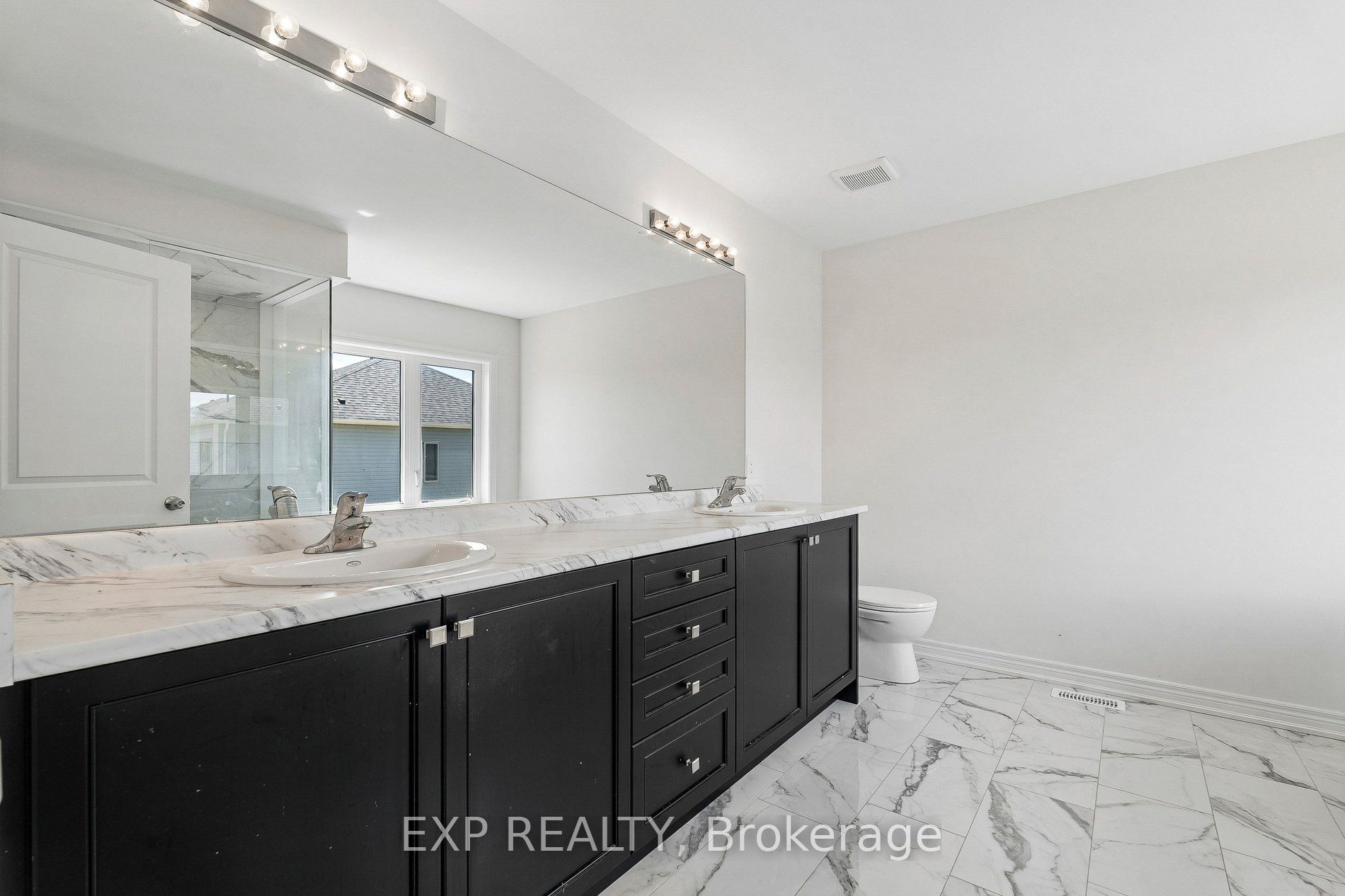 285 Chippewa Avenue Property Photo 40