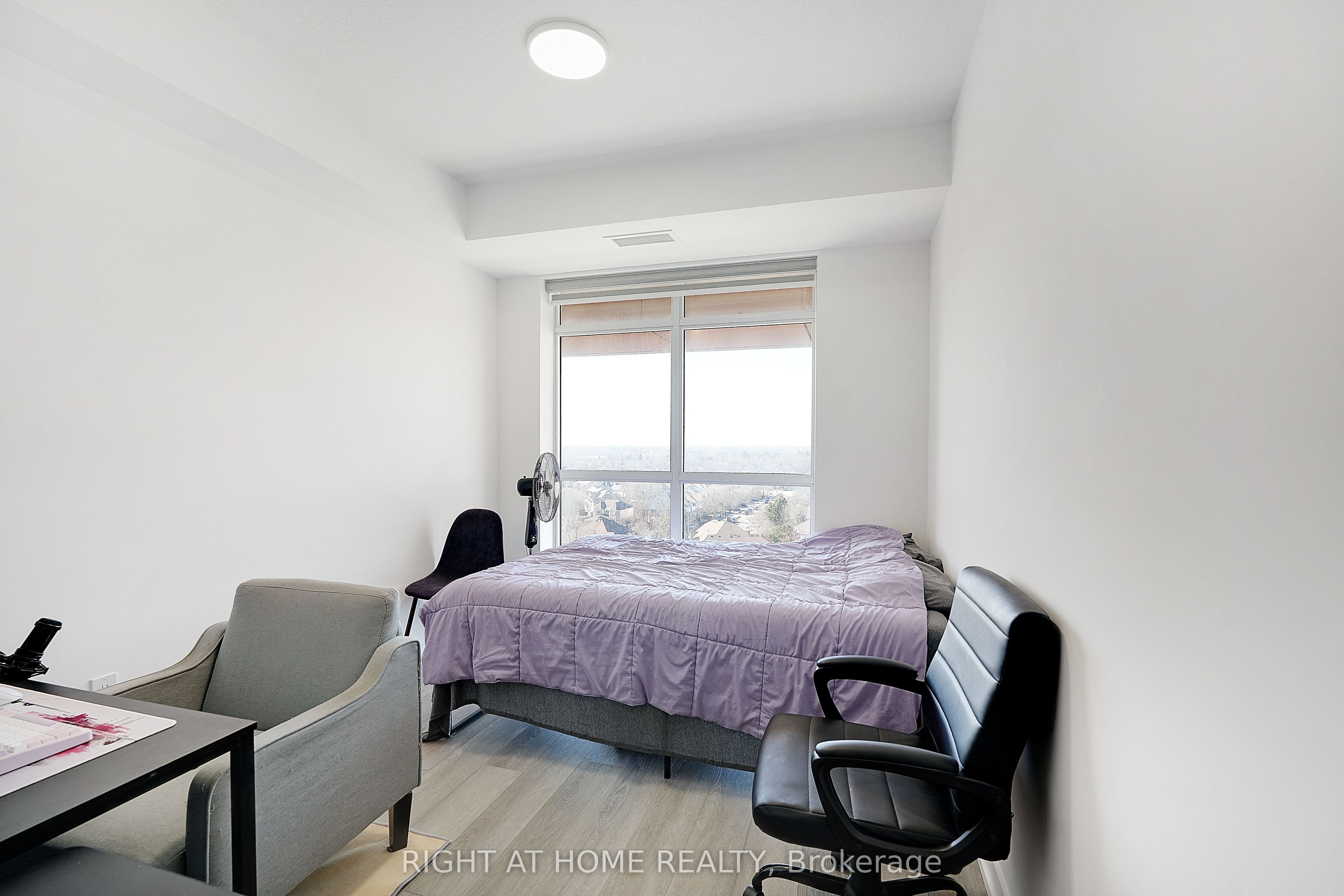 460 Dundas Street E 905 Property Photo 12