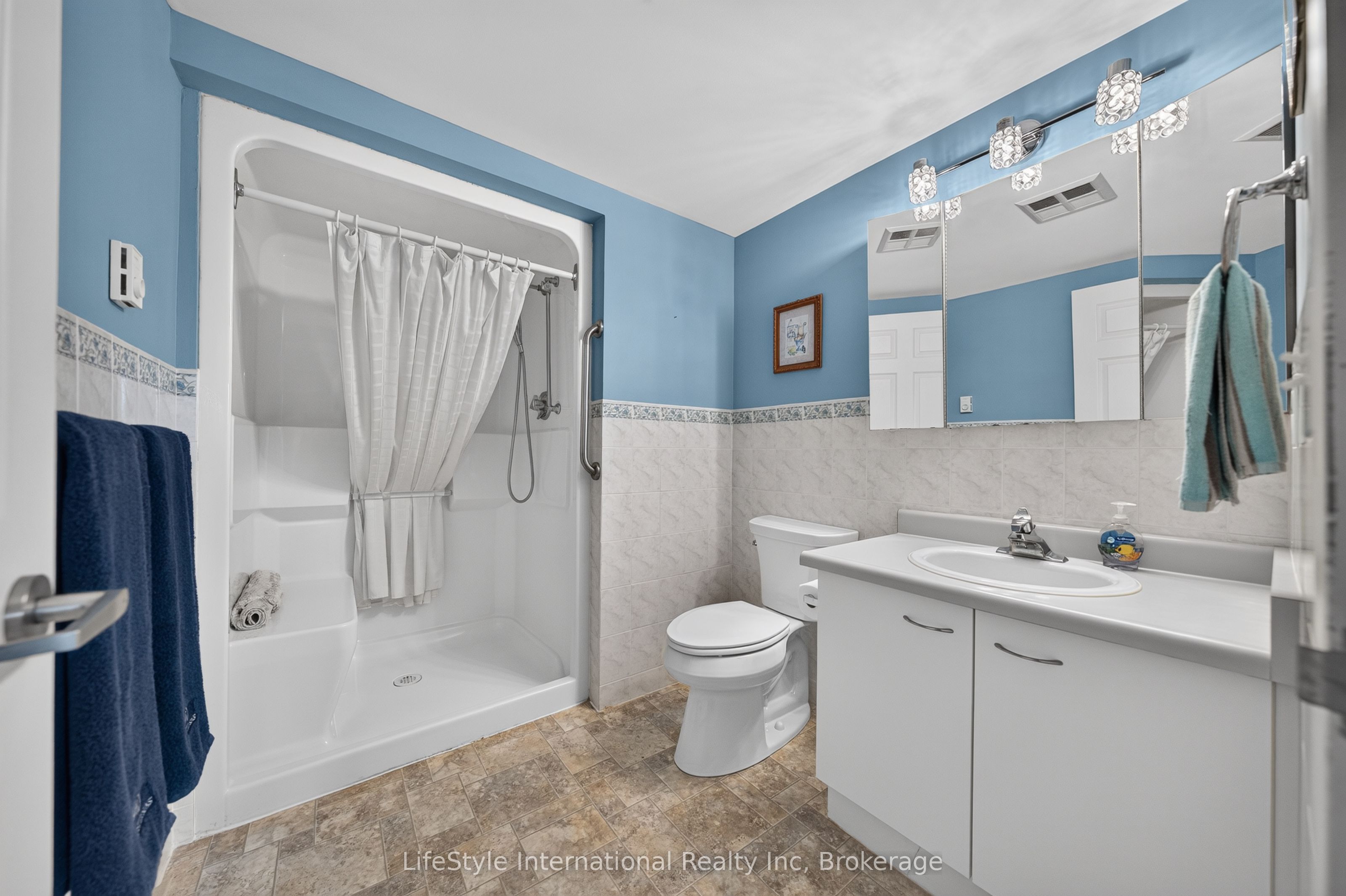 208 Silvercreek Parkway N 307 Property Photo 20