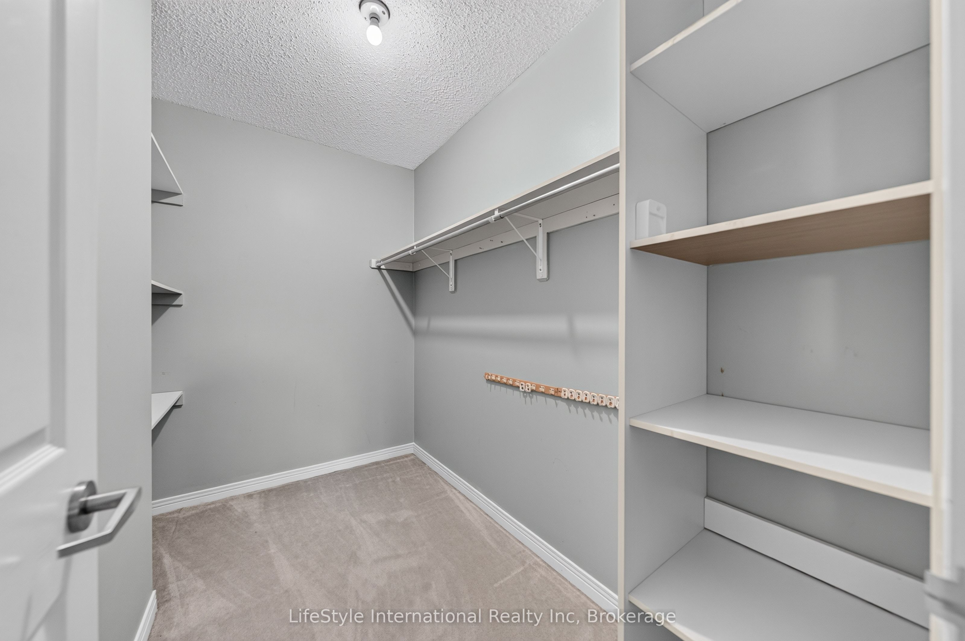208 Silvercreek Parkway N 307 Property Photo 22