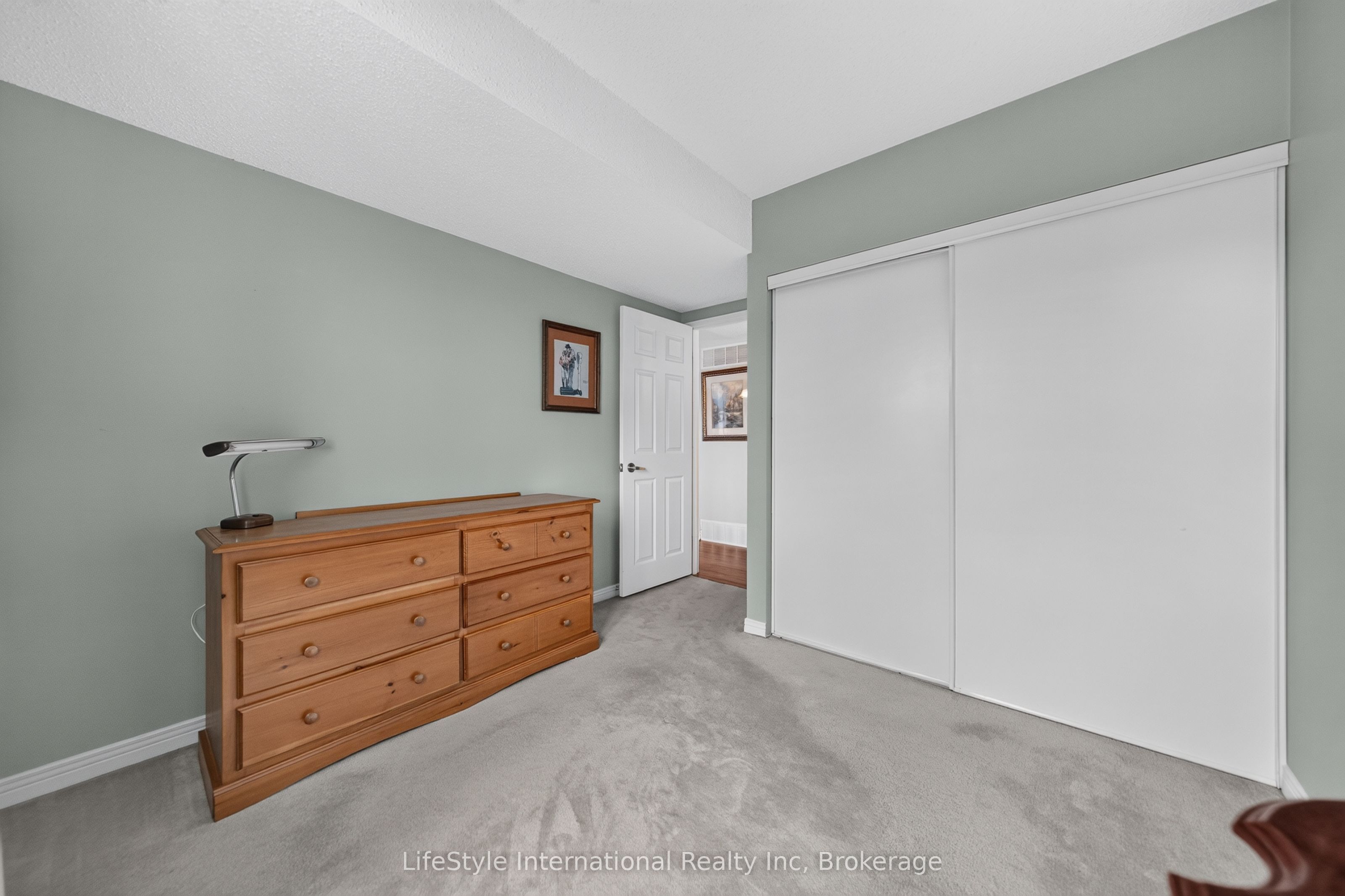 208 Silvercreek Parkway N 307 Property Photo 25