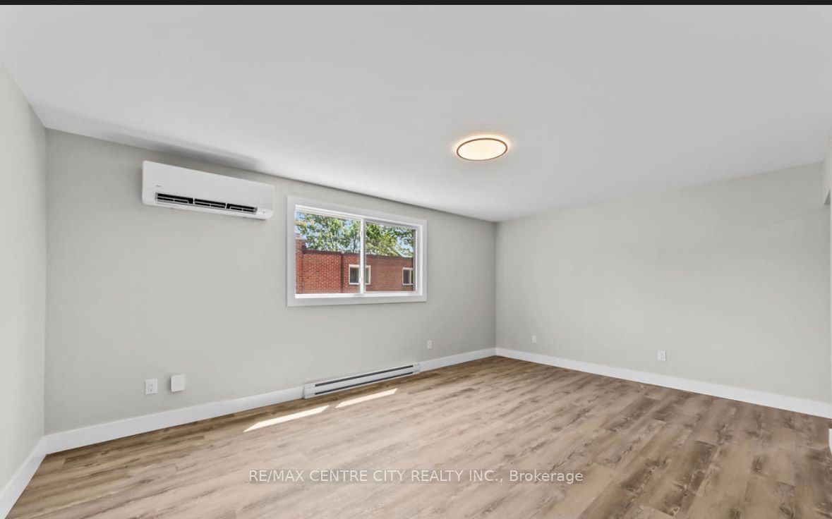 400 Scenic Drive N 4c Property Photo 6