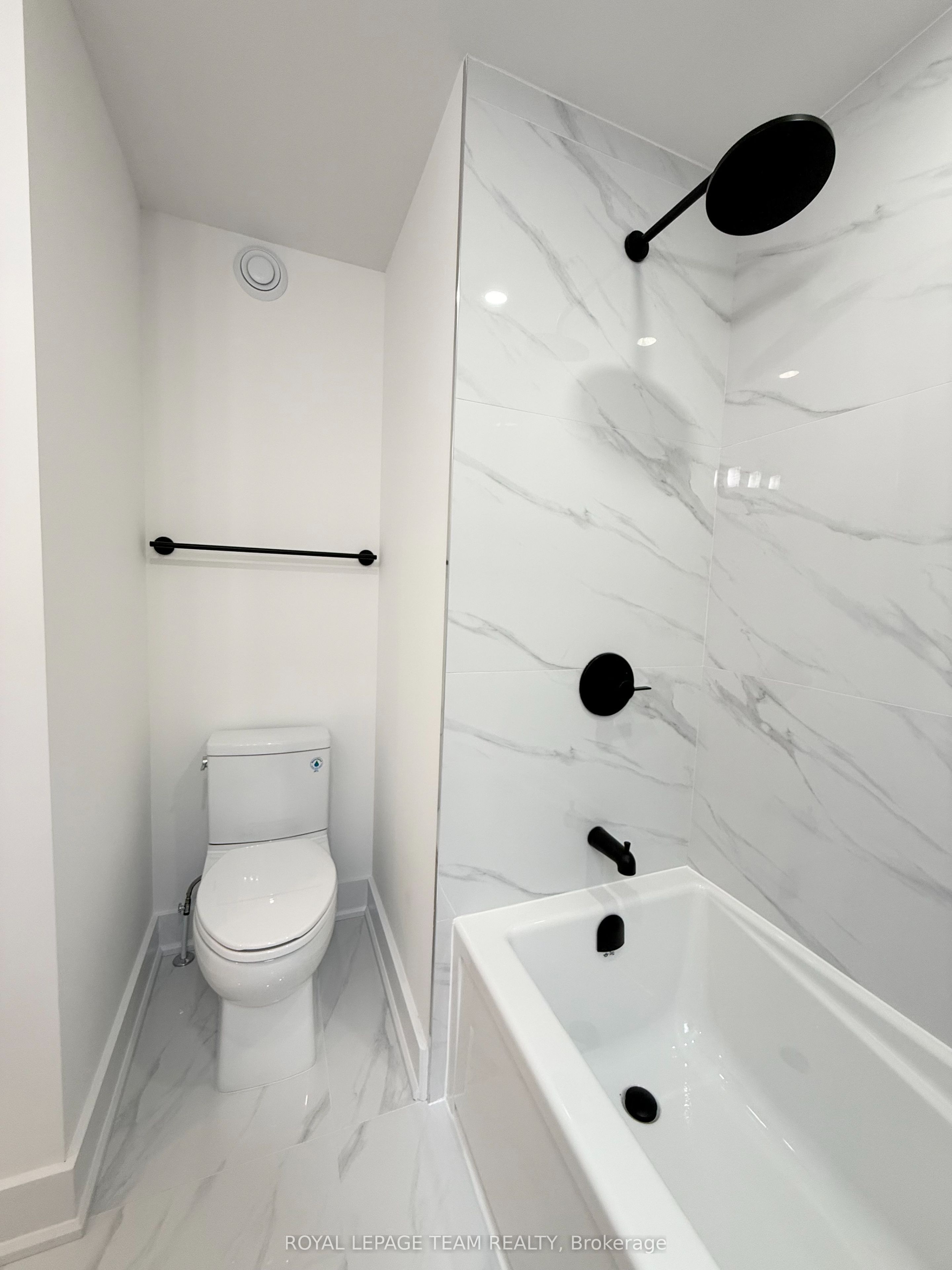 549 Melbourne Avenue 7 Property Photo 15