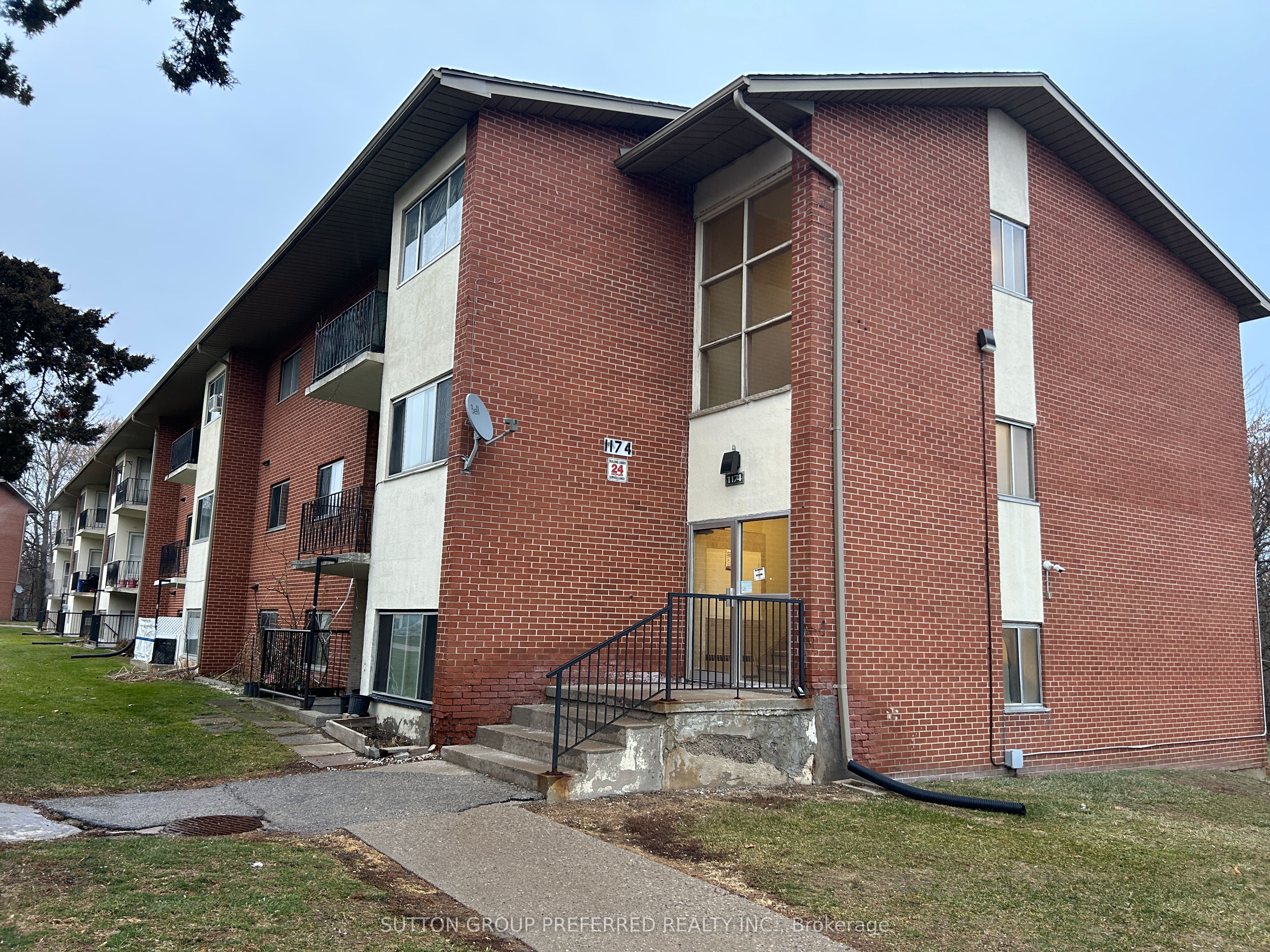 1174 Hamilton Road 202